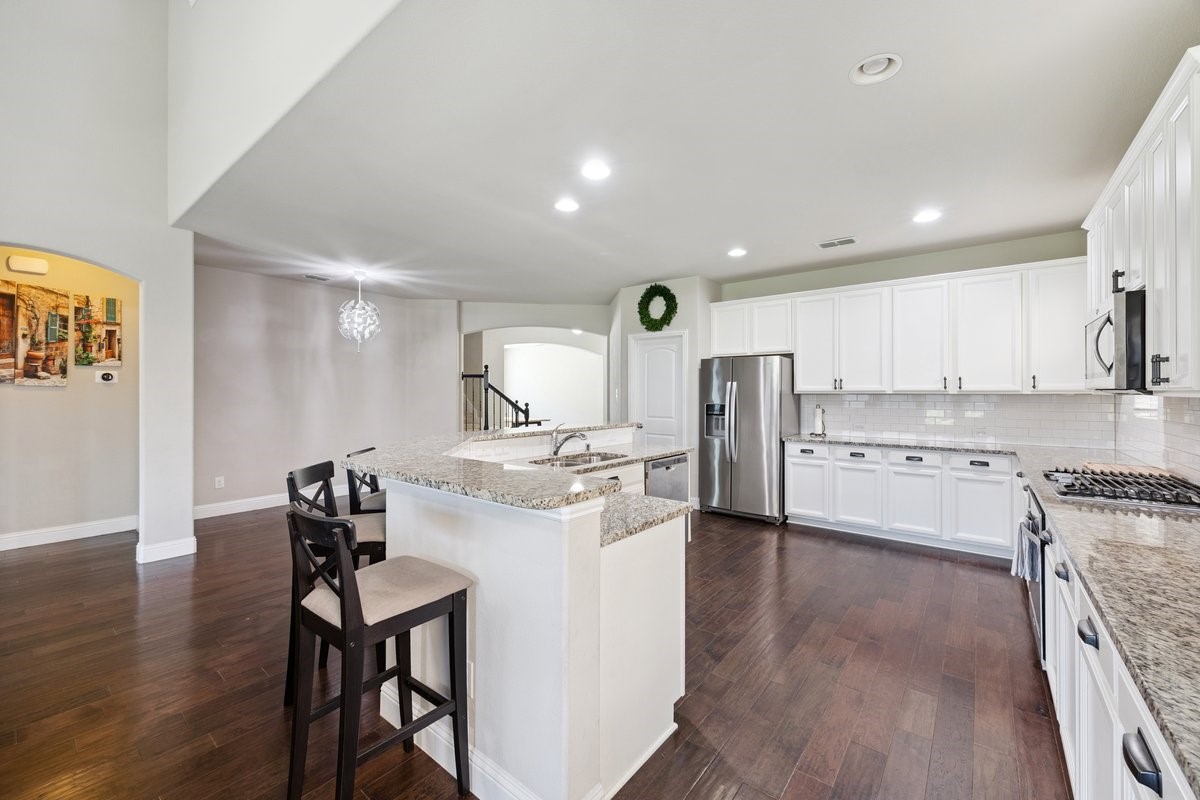 1709 Meadow Trail Lane