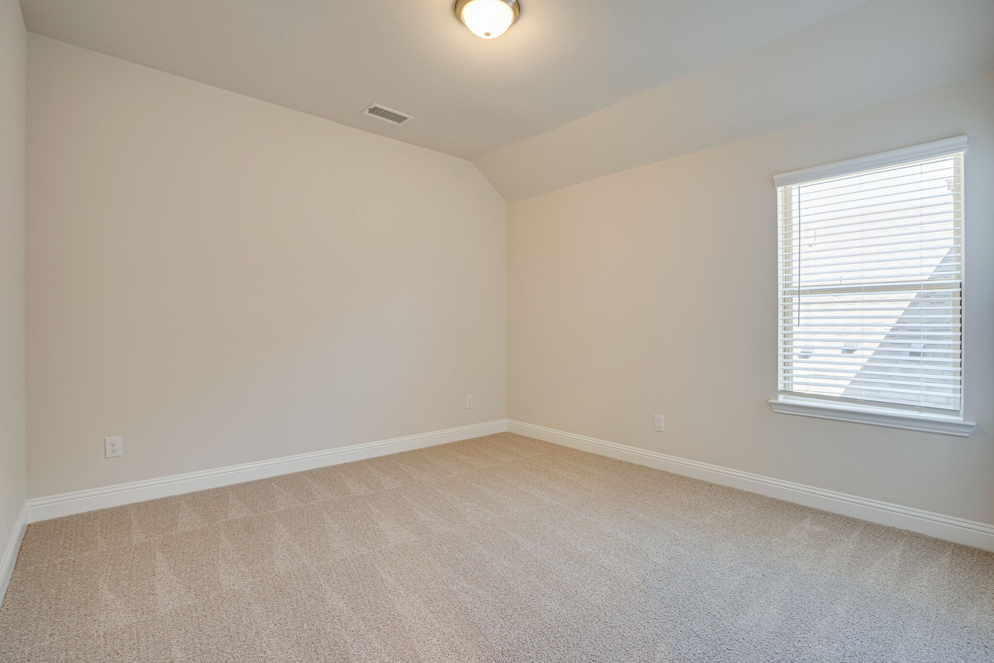 160 Mccartt Drive