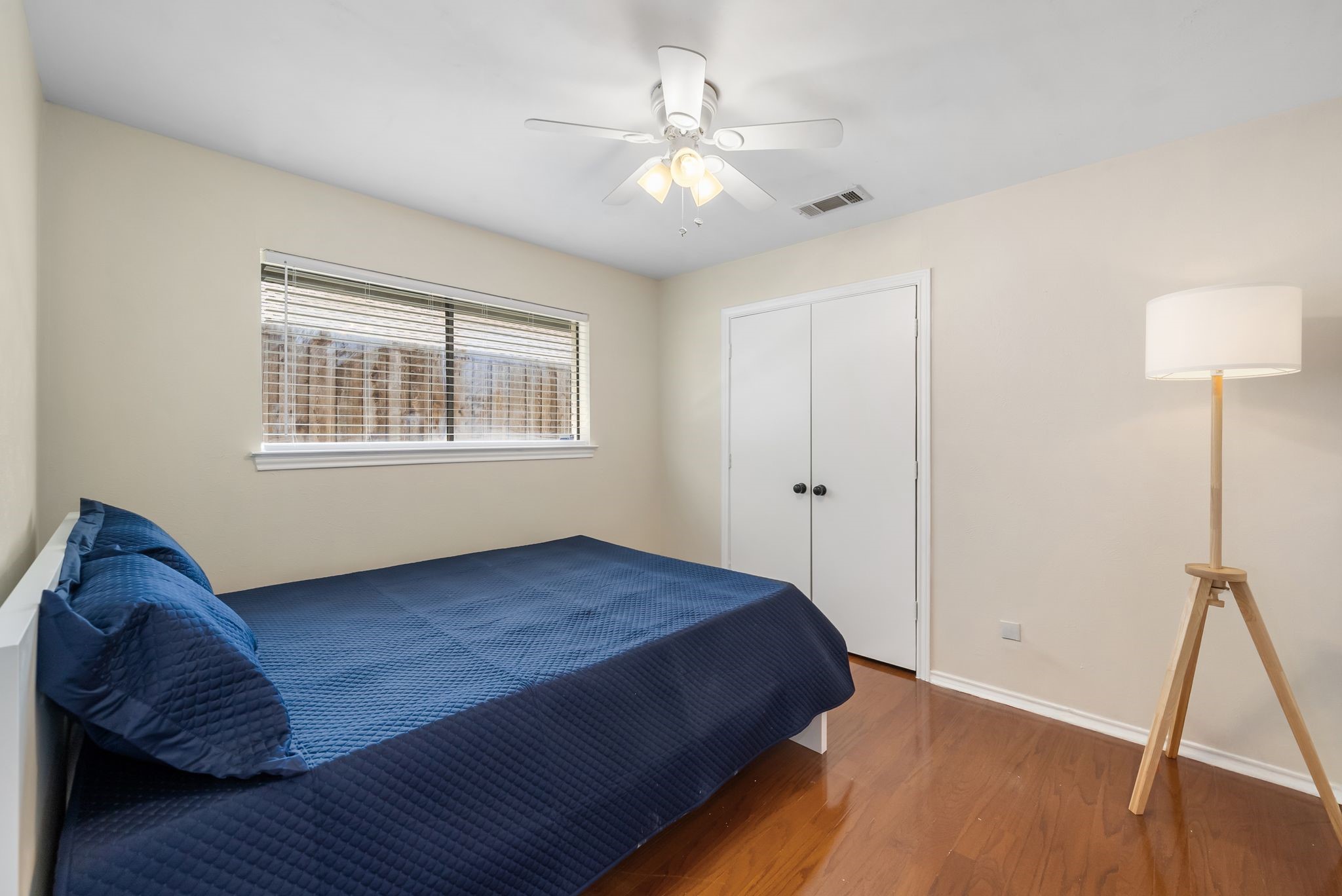 1114 Rainbow Drive