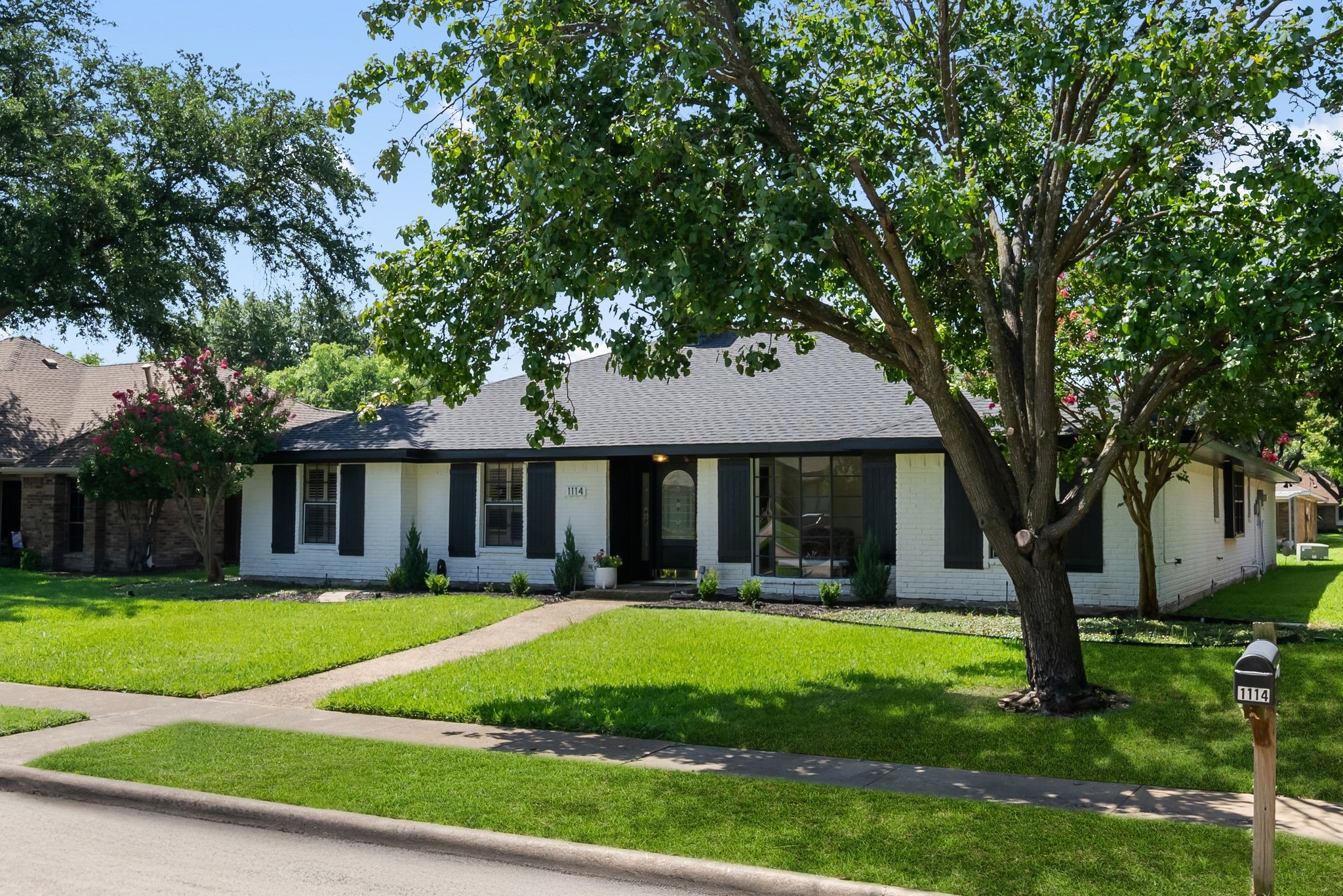 1114 Rainbow Drive