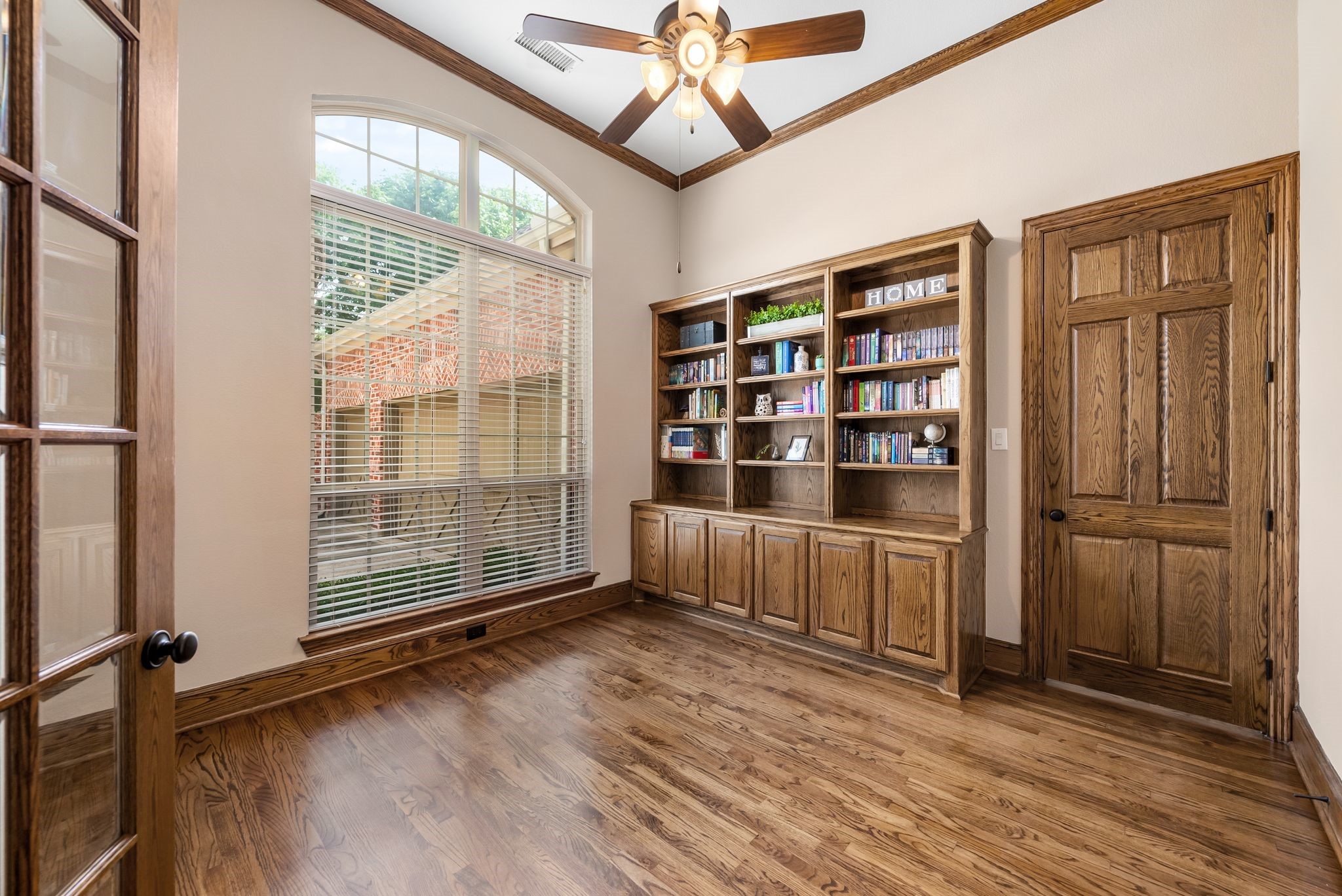 14883 Foxbriar Lane