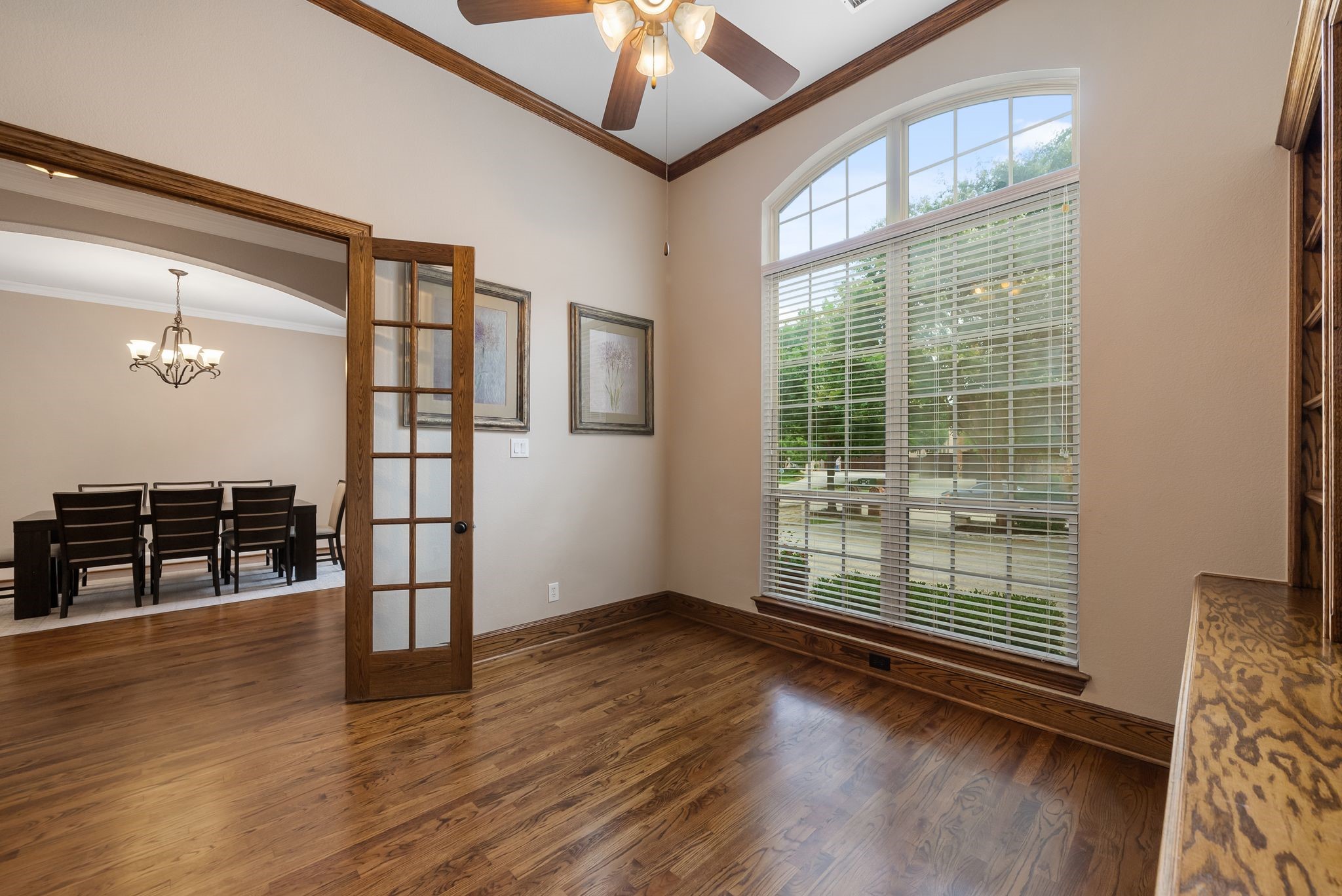 14883 Foxbriar Lane