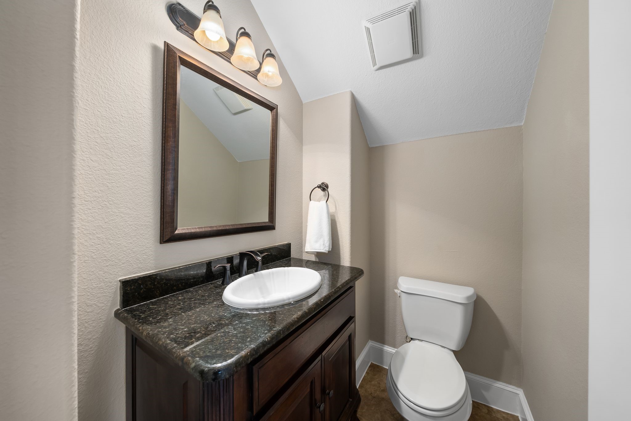 14883 Foxbriar Lane