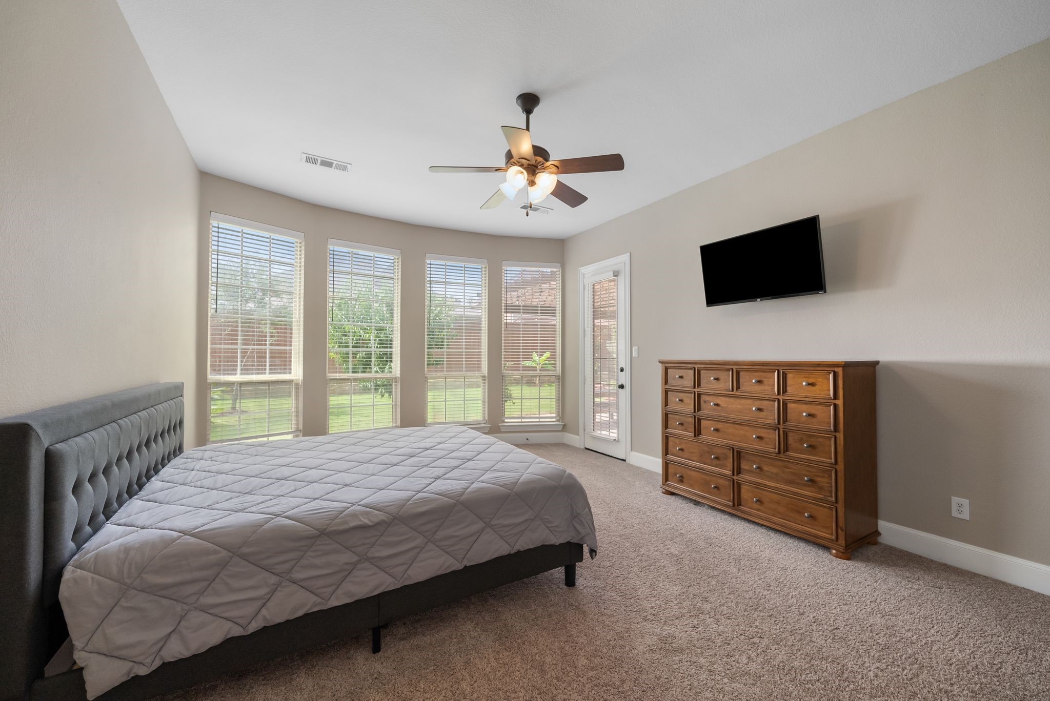 14883 Foxbriar Lane