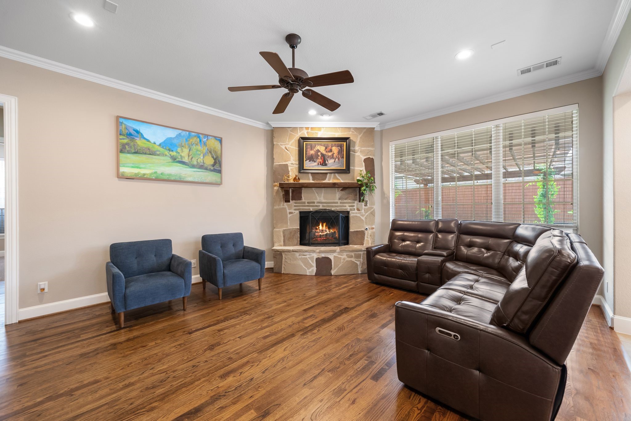 14883 Foxbriar Lane