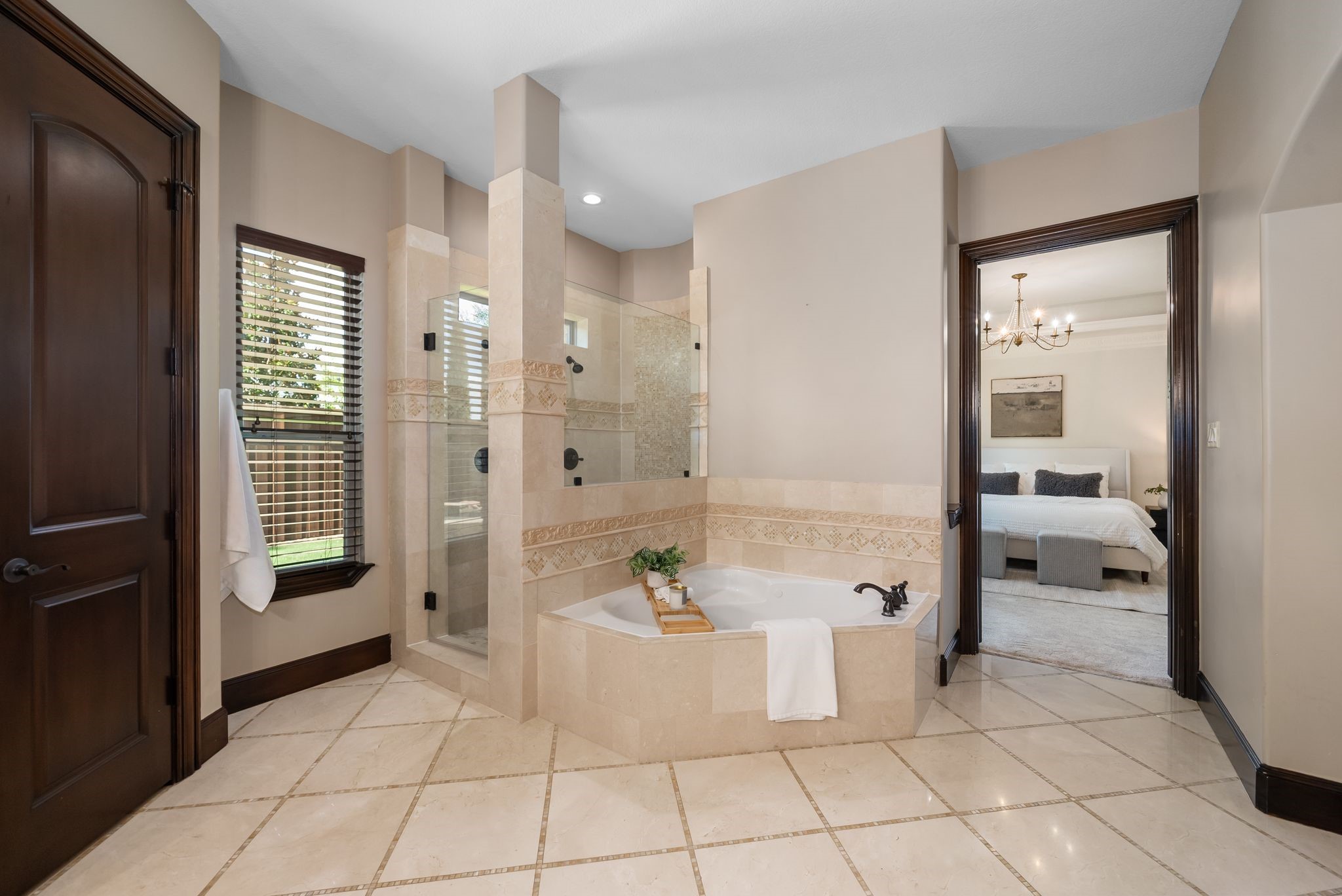 4012 Glenhurst Lane
