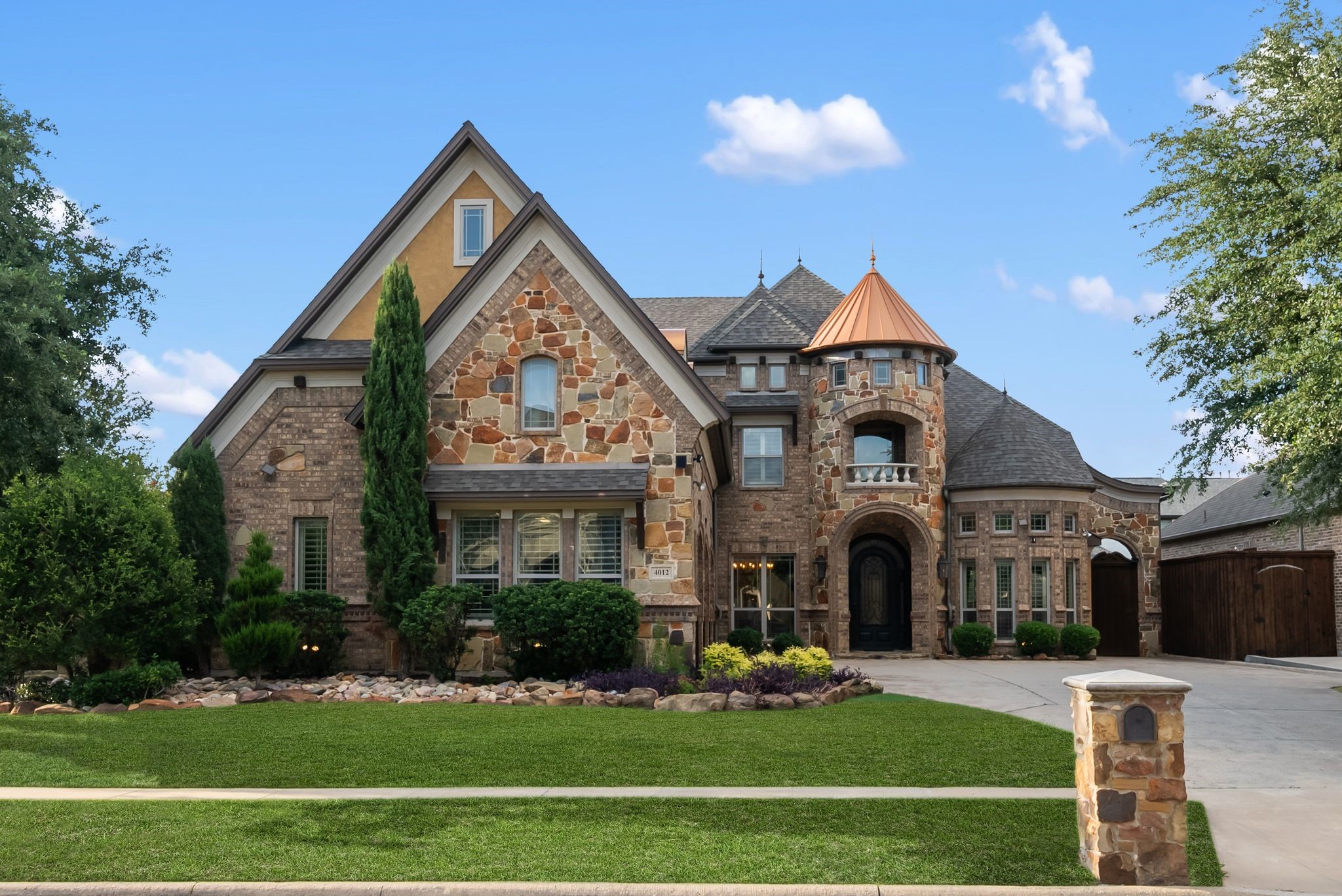 4012 Glenhurst Lane