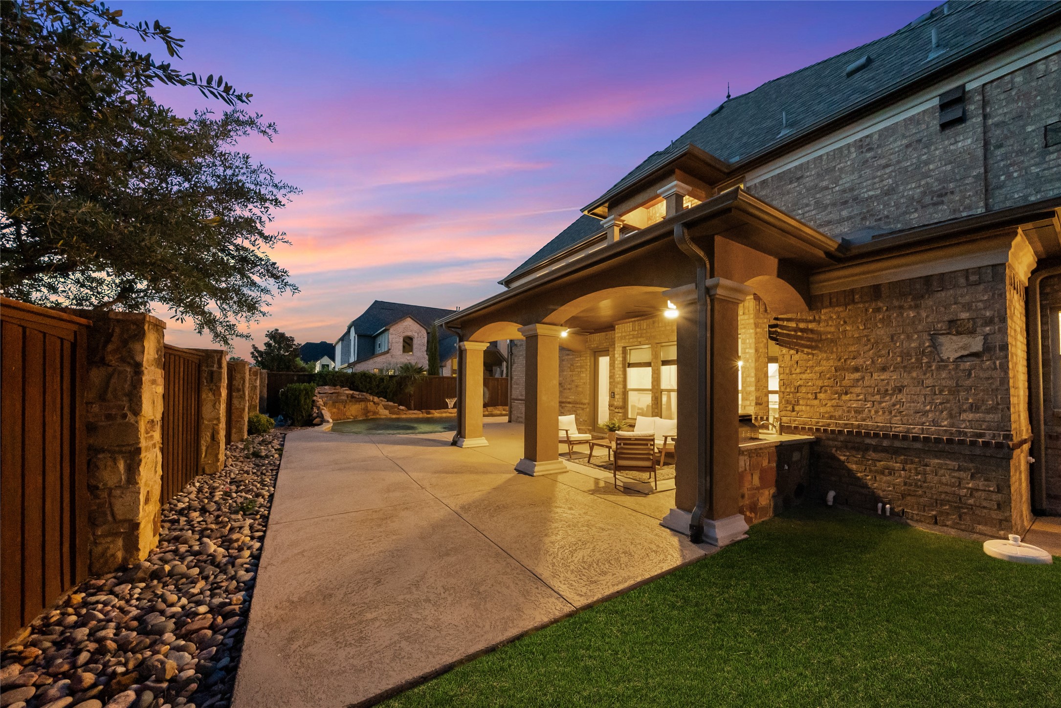 4012 Glenhurst Lane