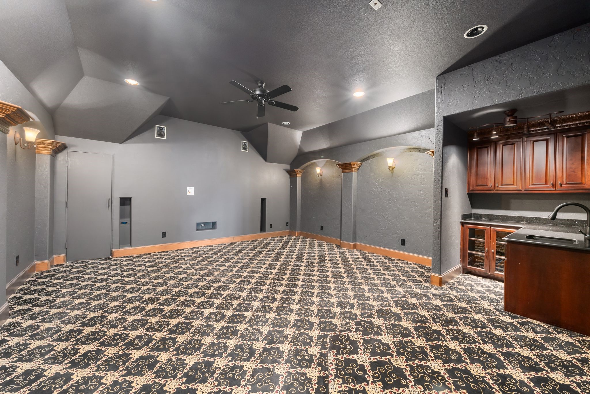 4012 Glenhurst Lane