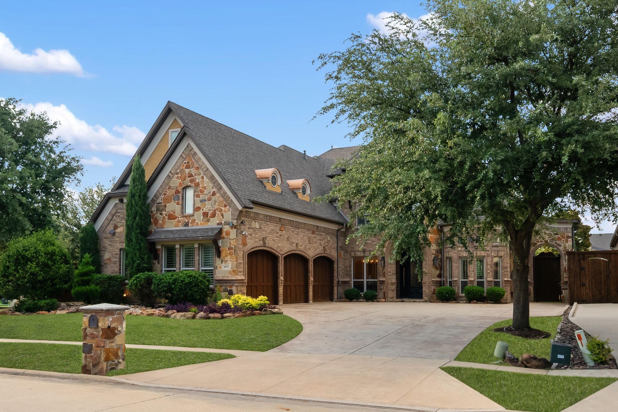 4012 Glenhurst Lane