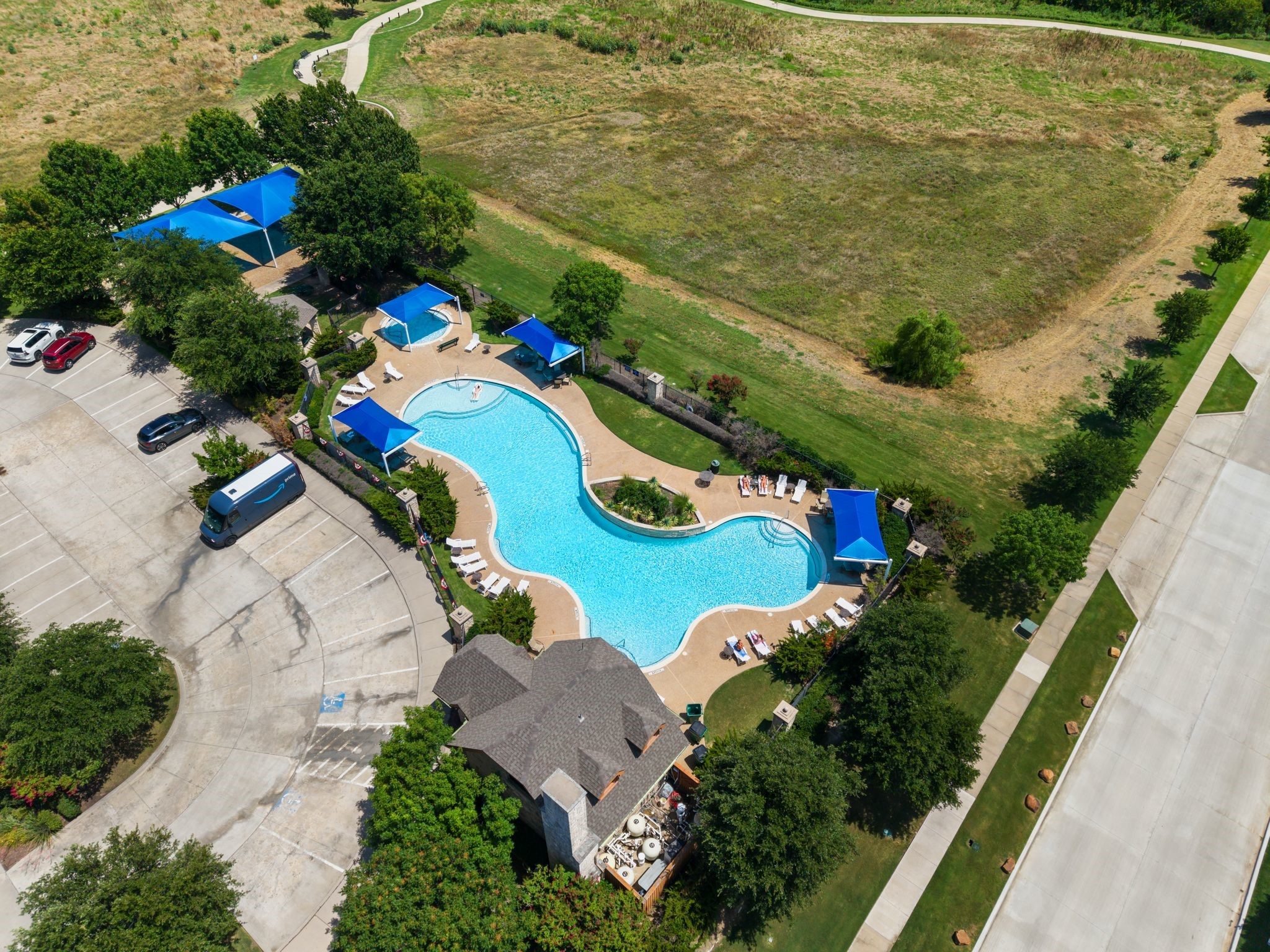 4012 Glenhurst Lane