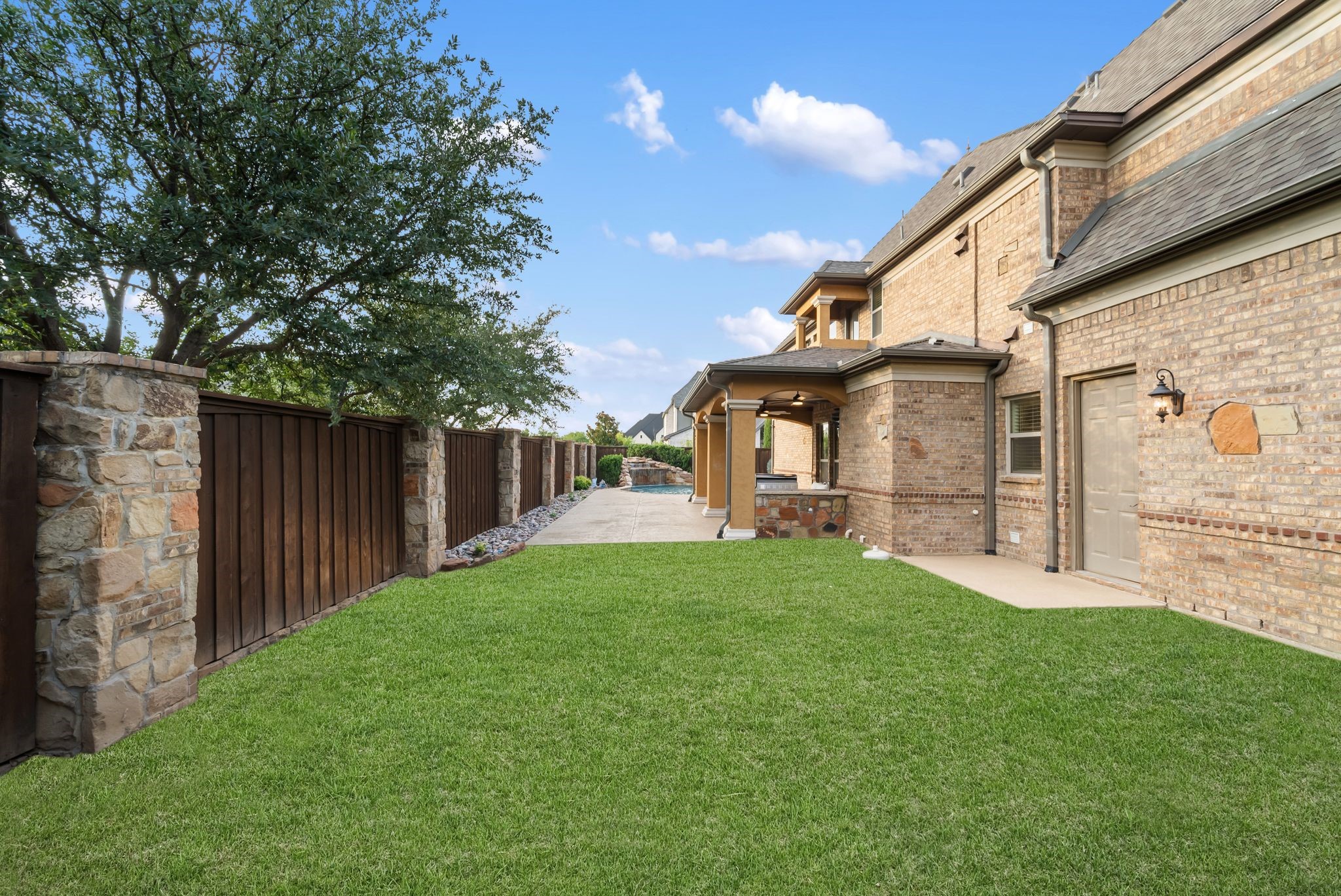 4012 Glenhurst Lane