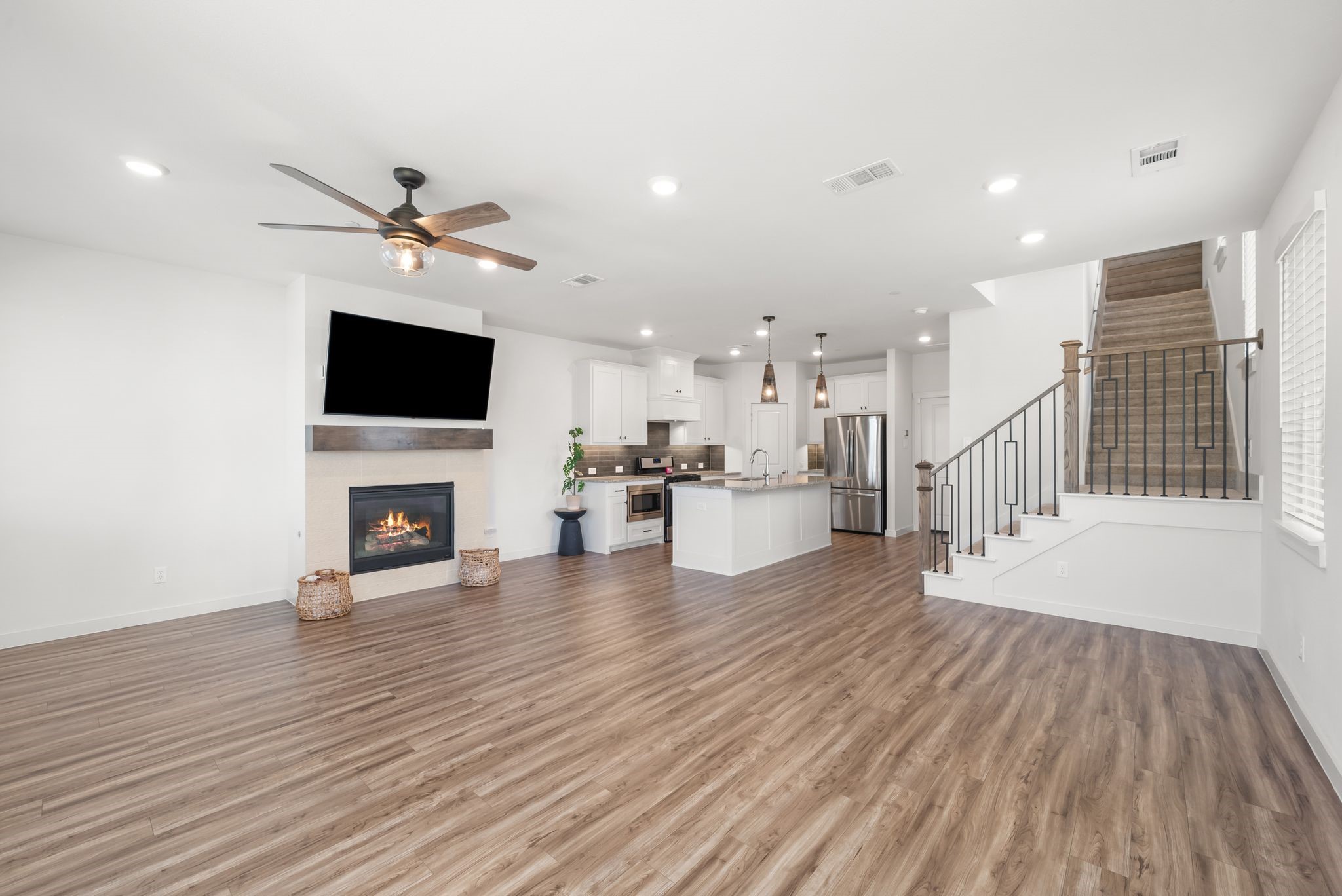 3711 Pine Leaf Lane