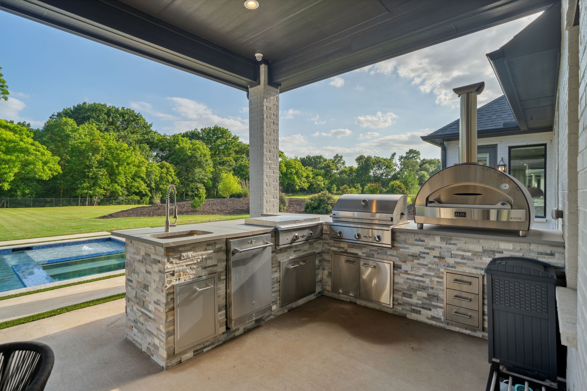 2095 Honey Lane