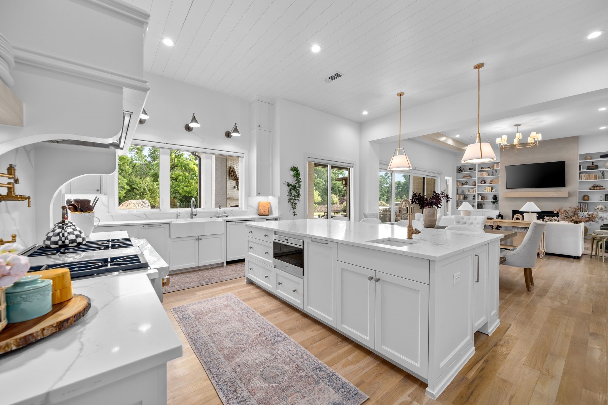 2095 Honey Lane