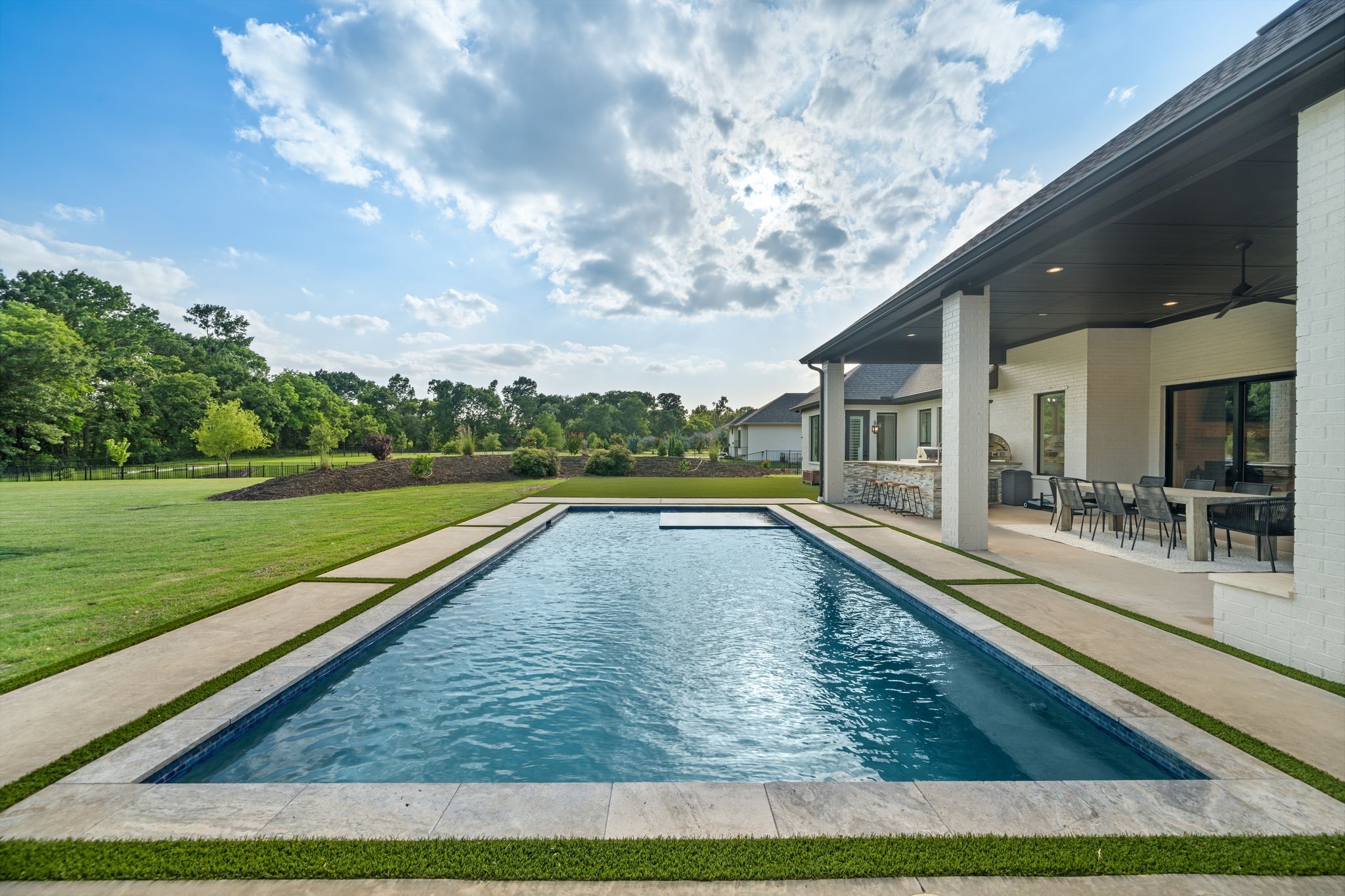2095 Honey Lane