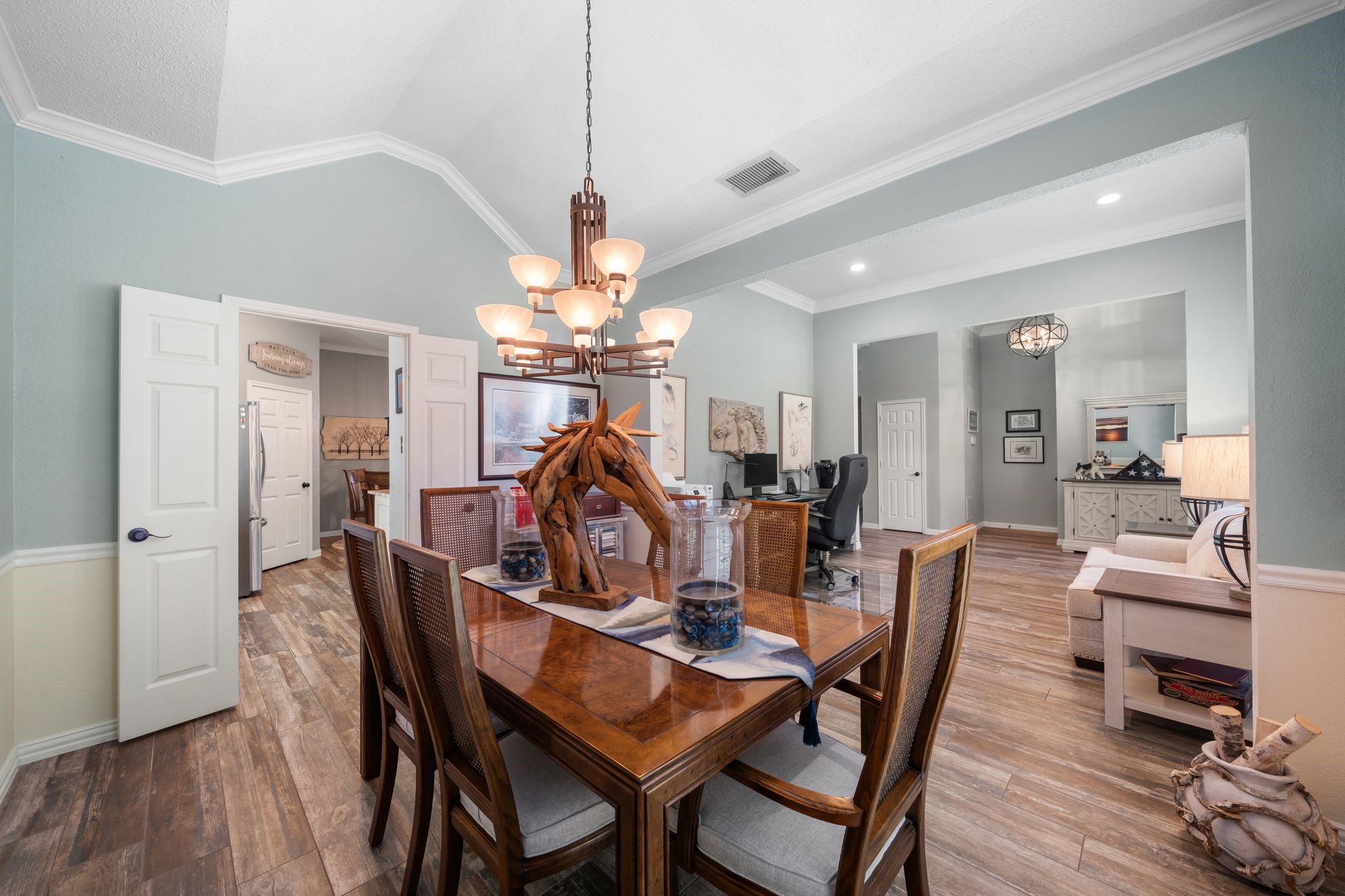 1208 Littlejohn Court