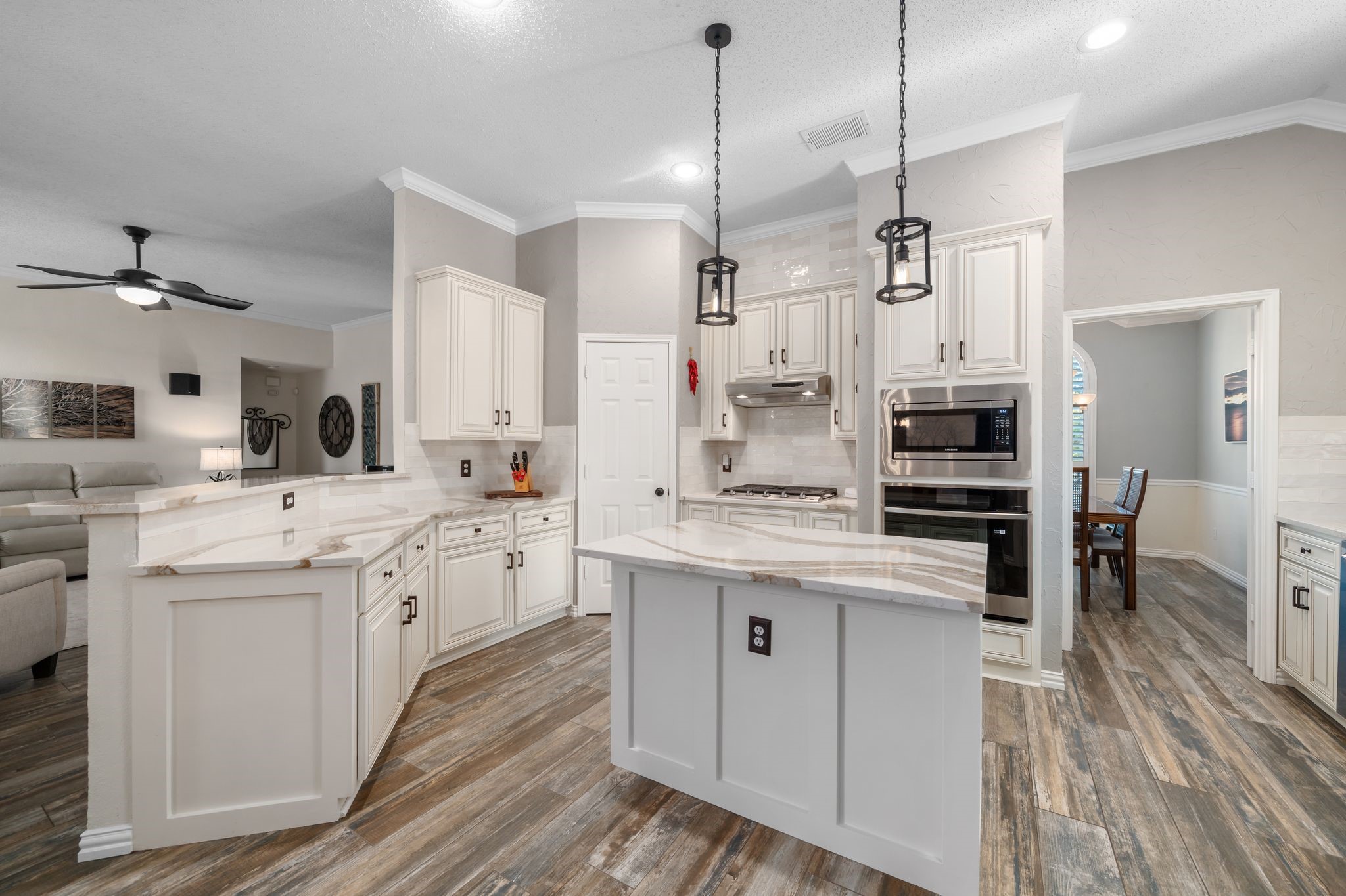 1208 Littlejohn Court