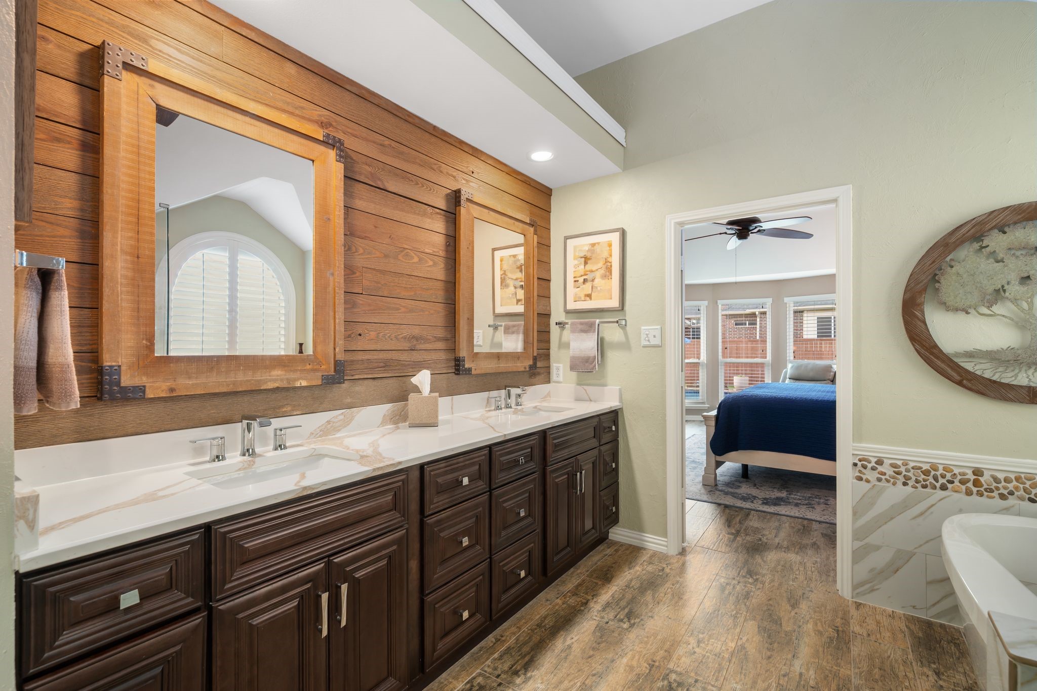 1208 Littlejohn Court