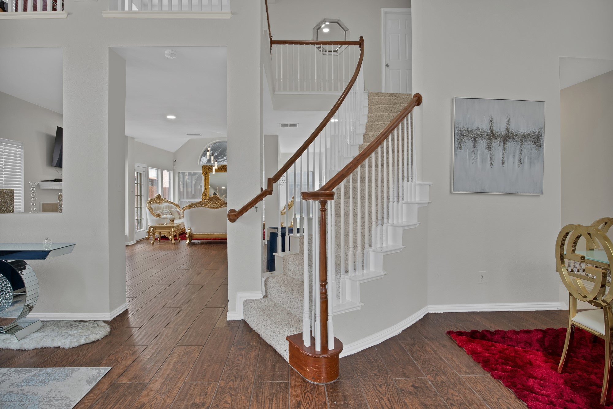 5809 gloucester Court