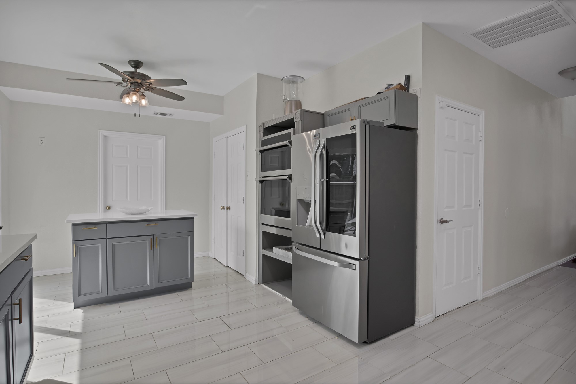 5809 gloucester Court