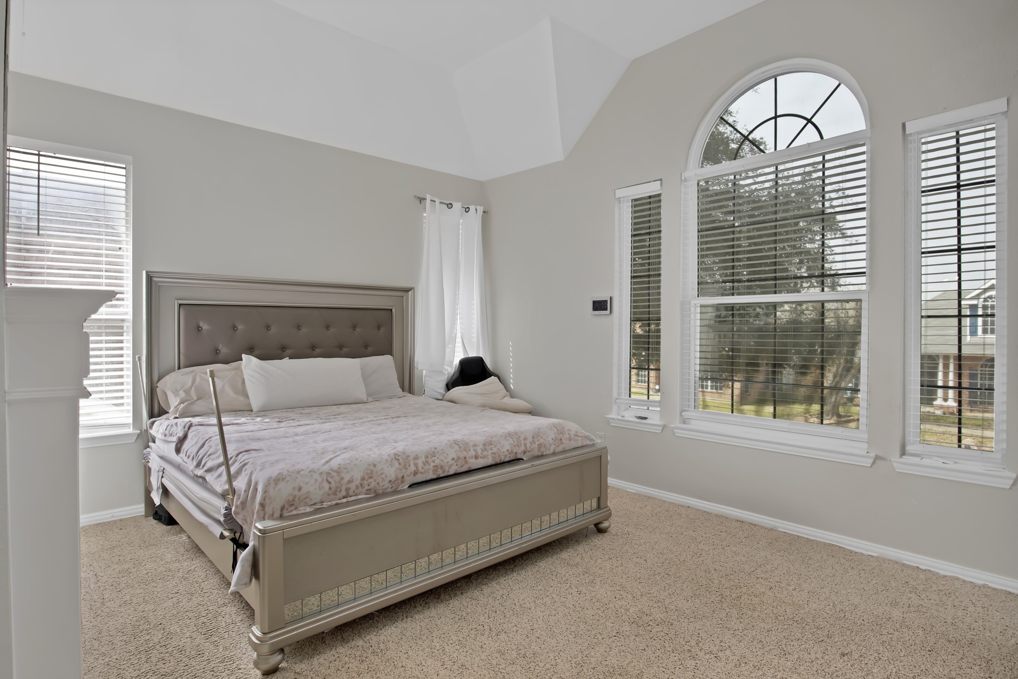 5809 gloucester Court