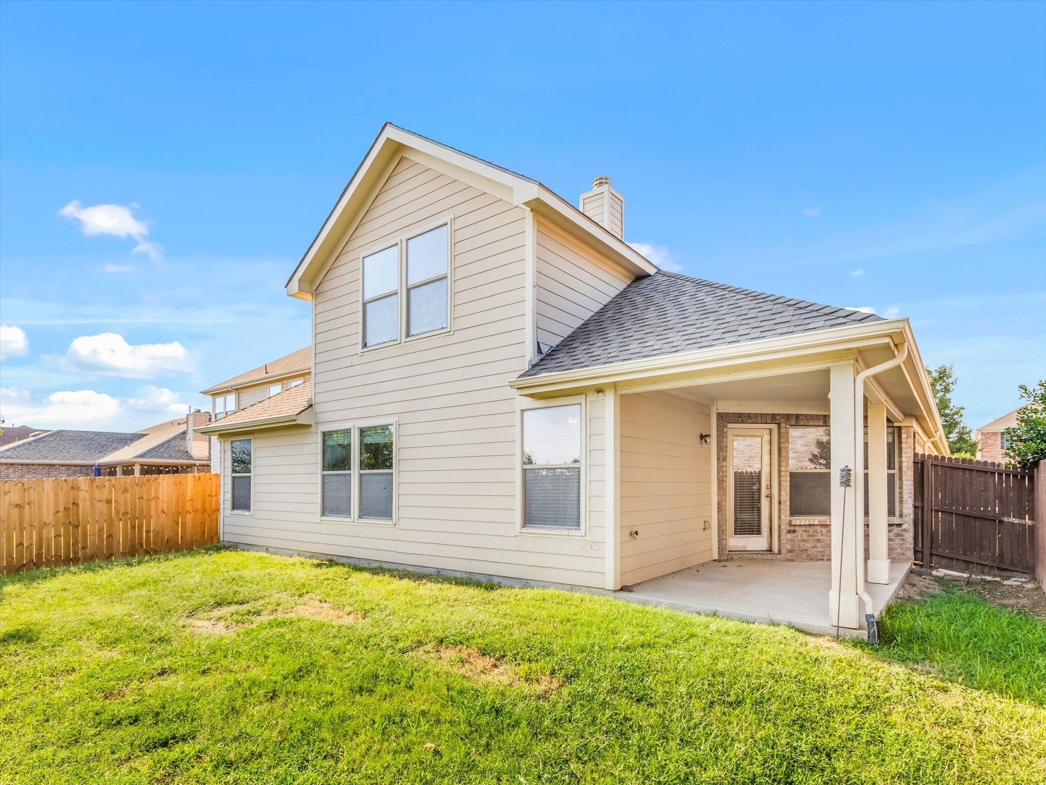 5113 Sweetgum Court