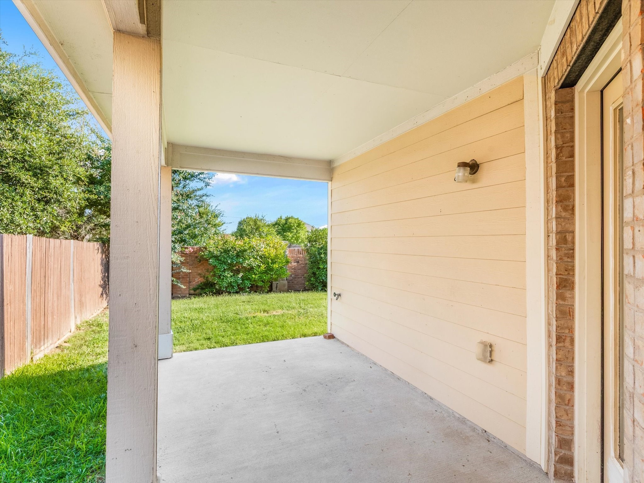 5113 Sweetgum Court