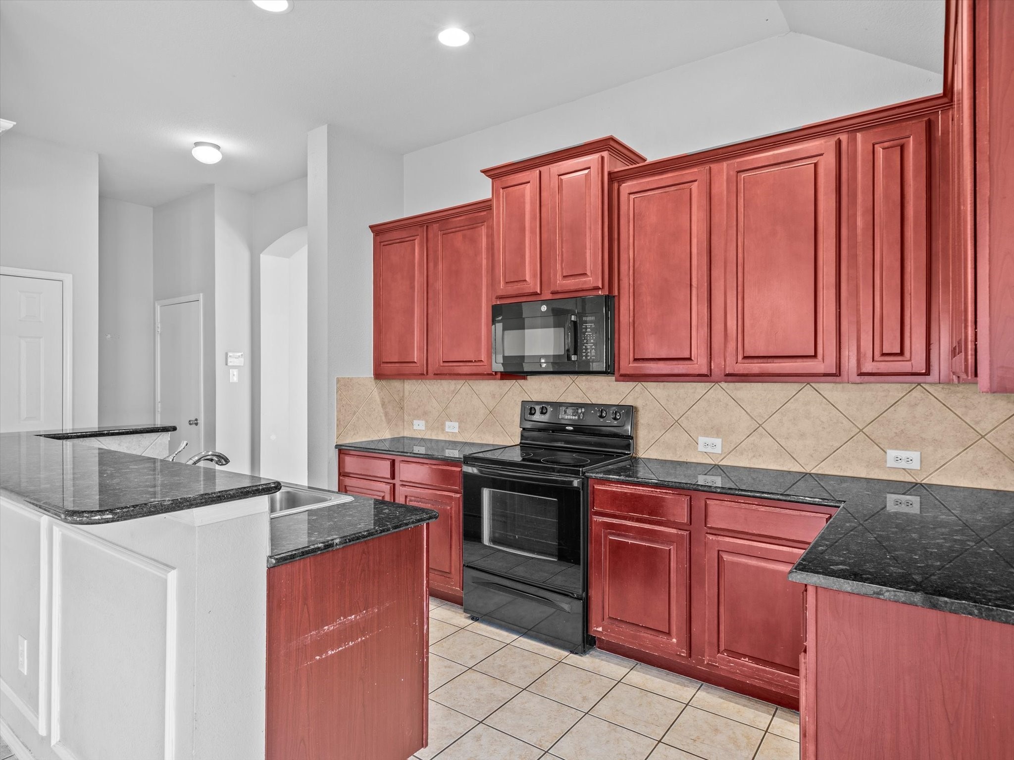 5113 Sweetgum Court