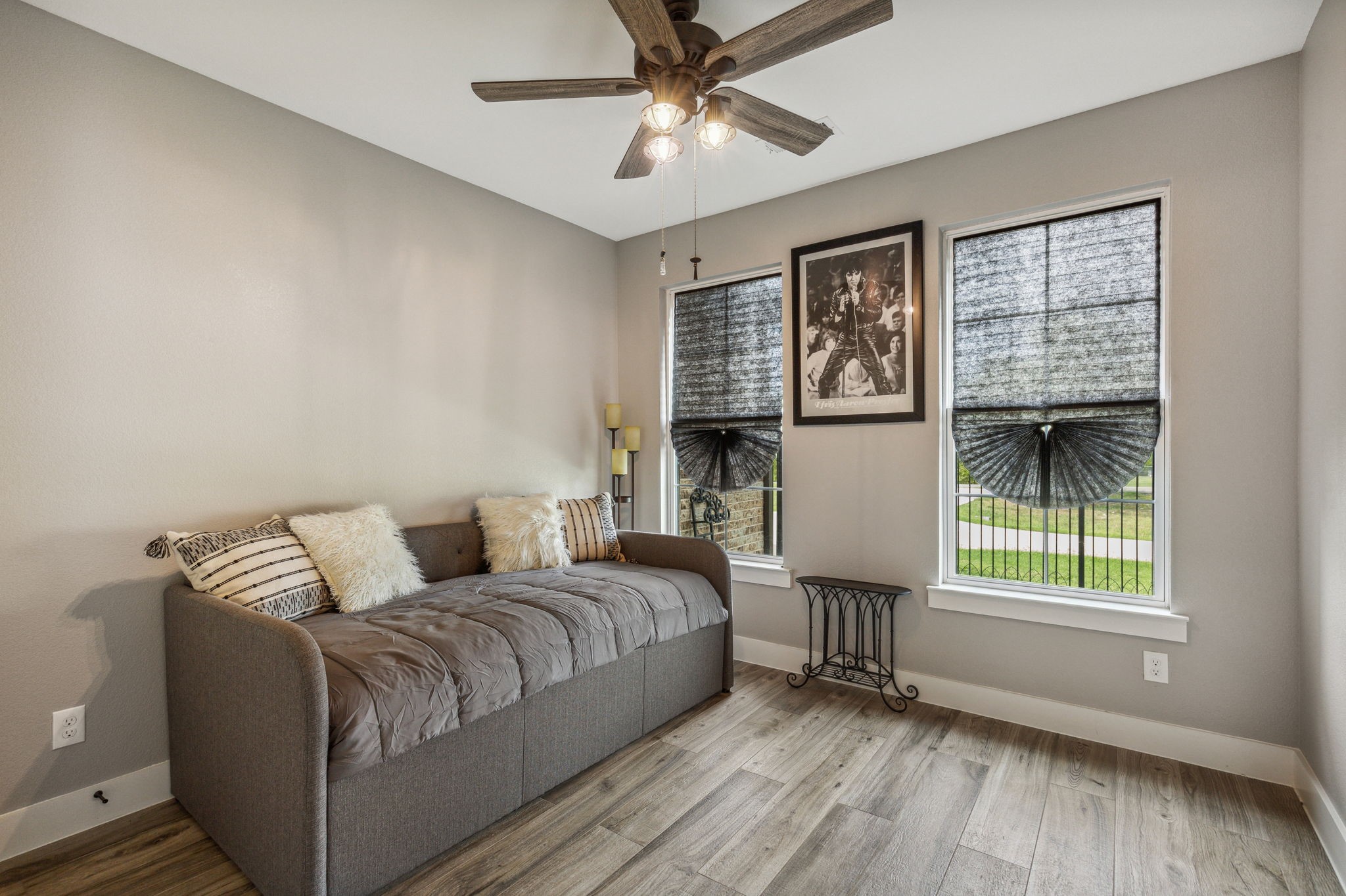 737 Sabine Creek Road