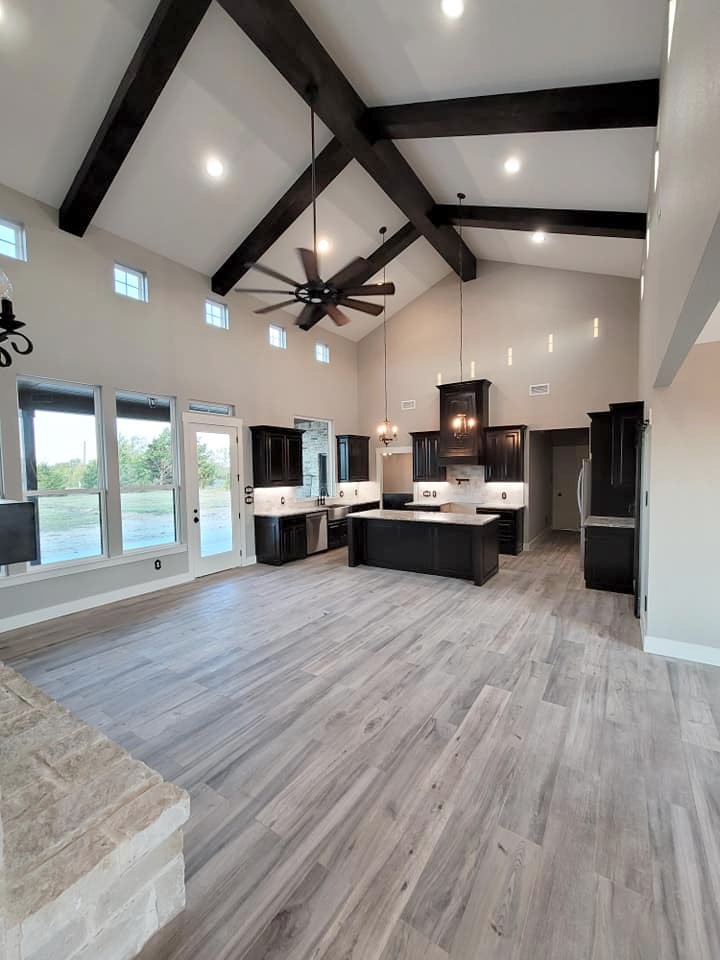 737 Sabine Creek Road