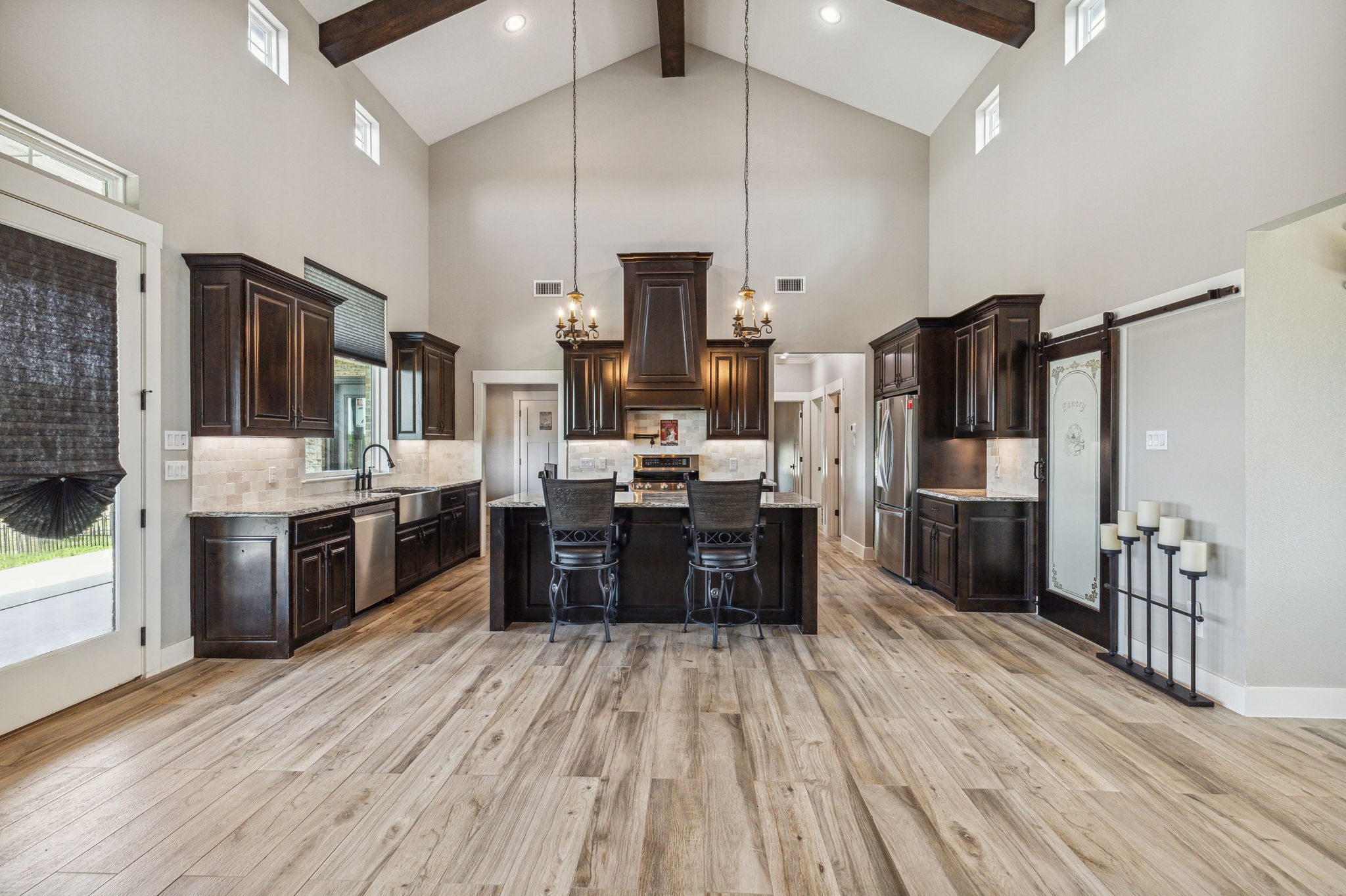 737 Sabine Creek Road