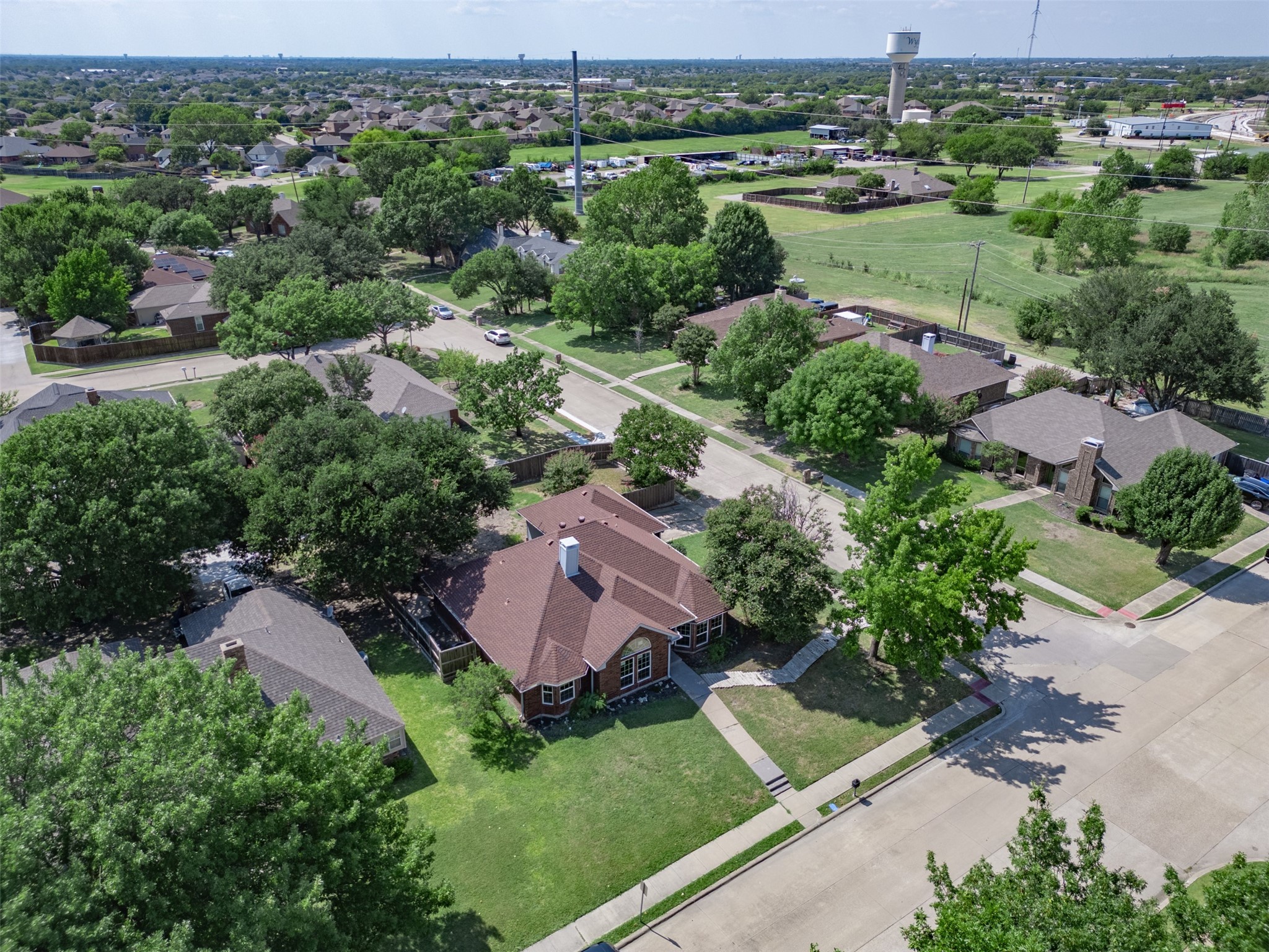 515 N Winding Oaks Drive