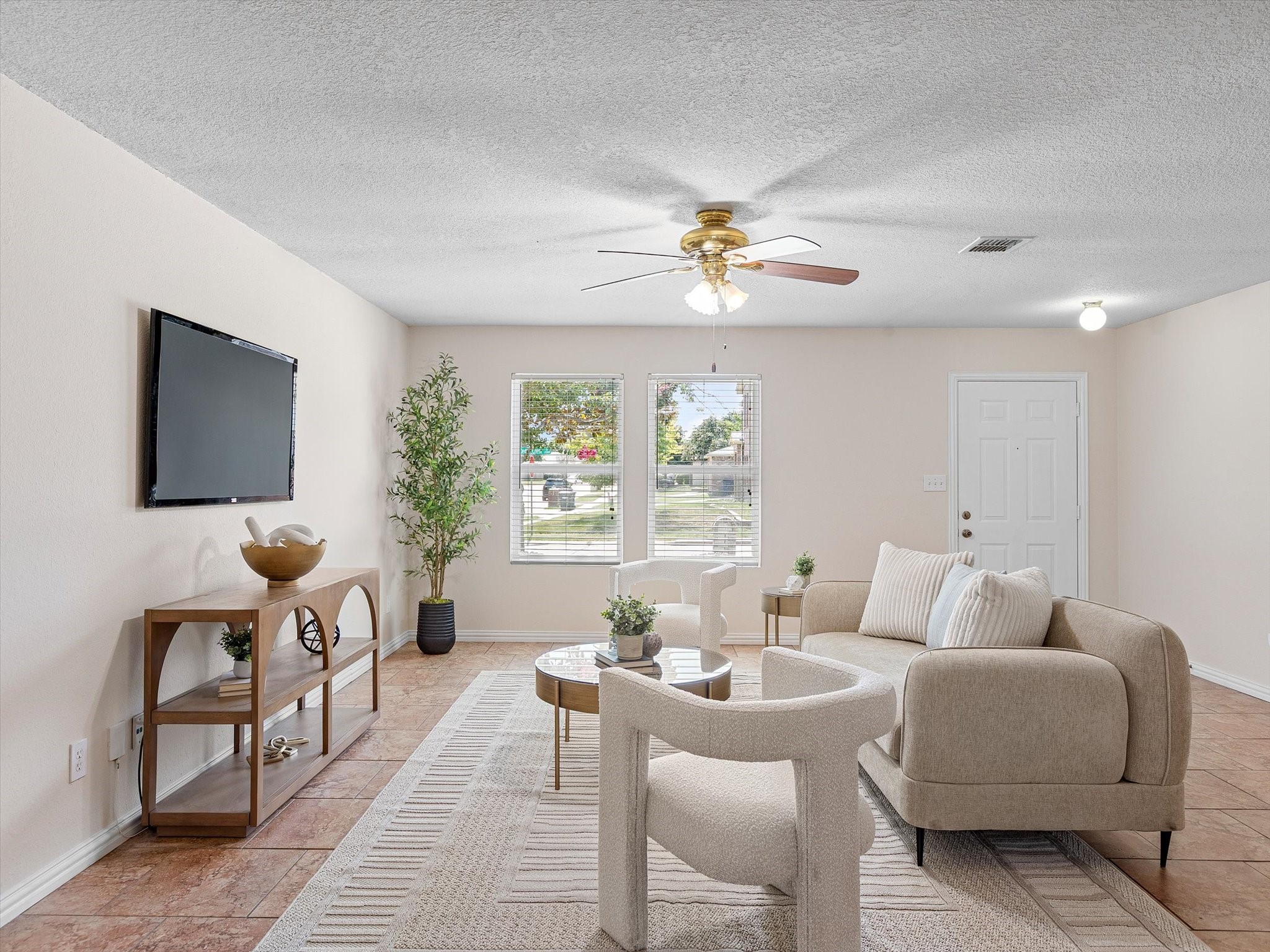 4500 Cedar Crest Drive