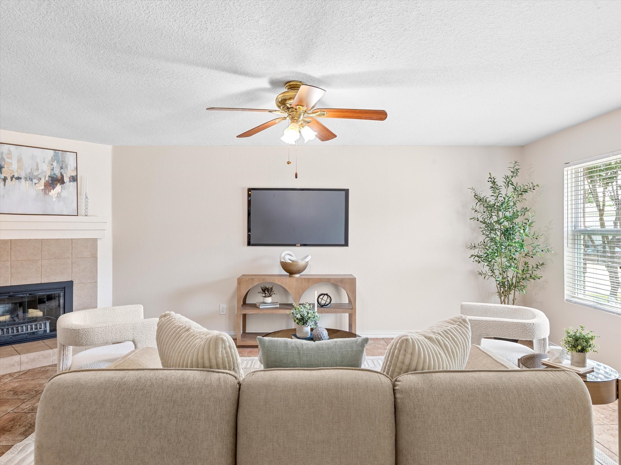 4500 Cedar Crest Drive