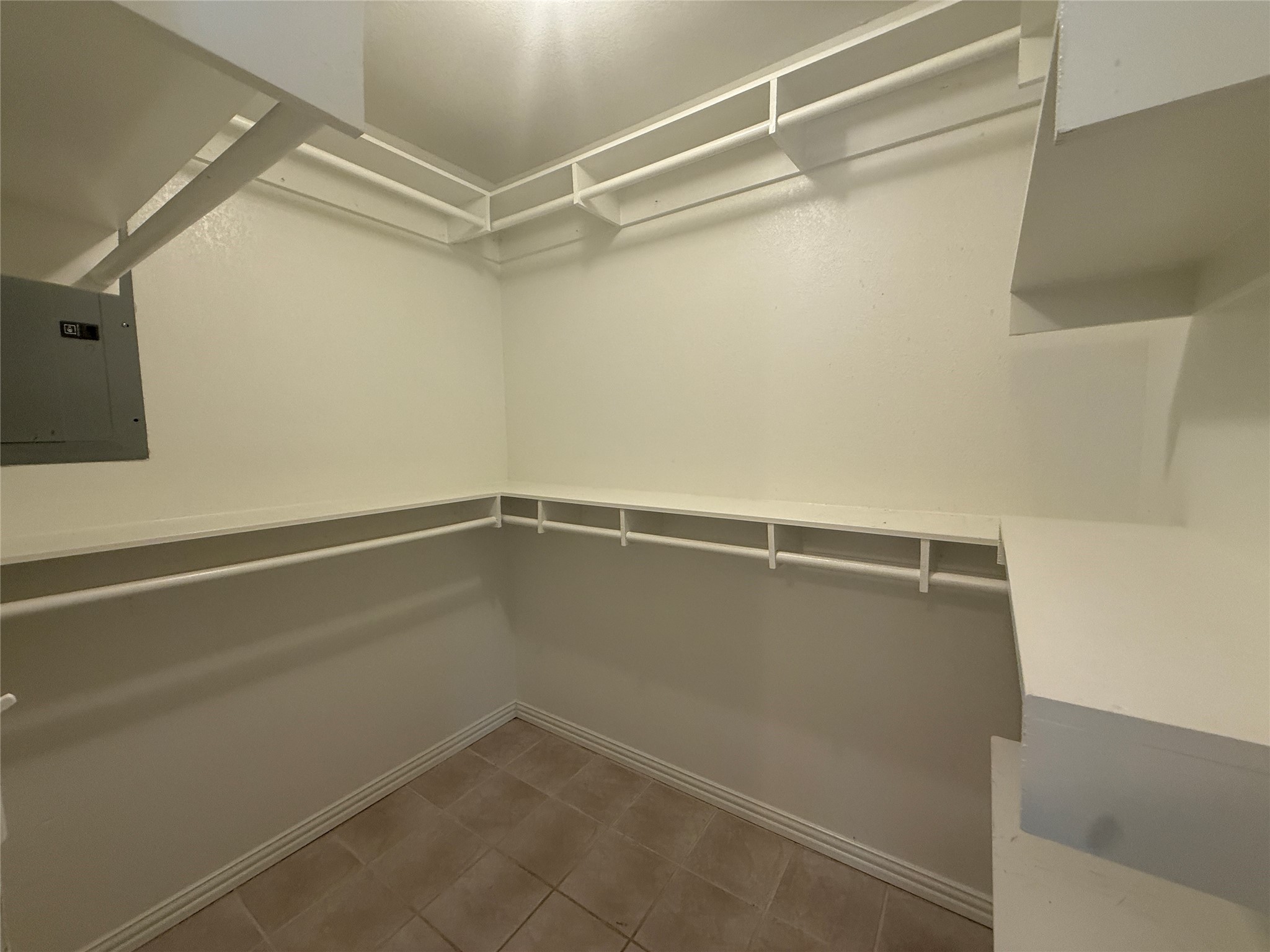 1916 Grainger Street