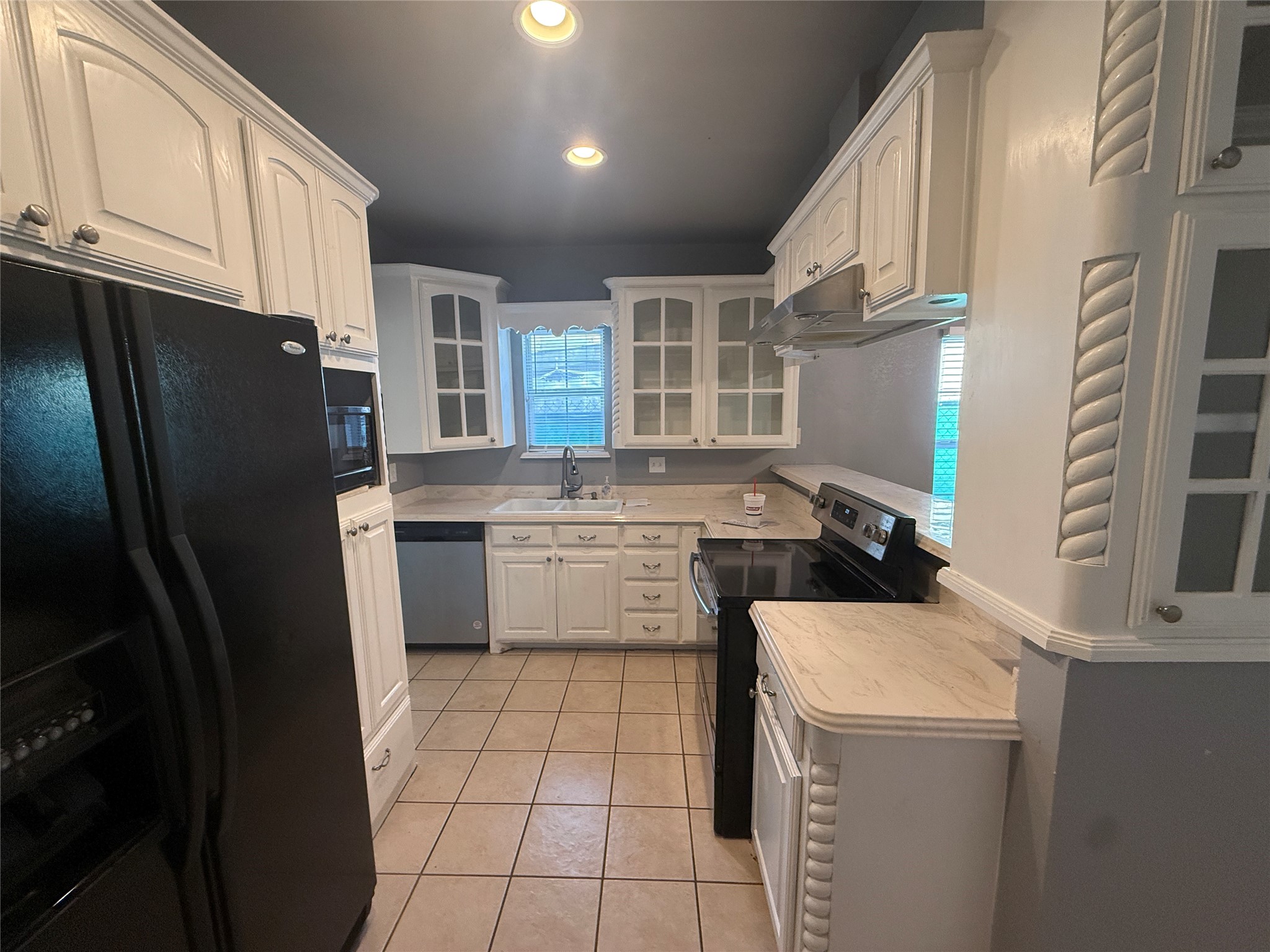 1916 Grainger Street