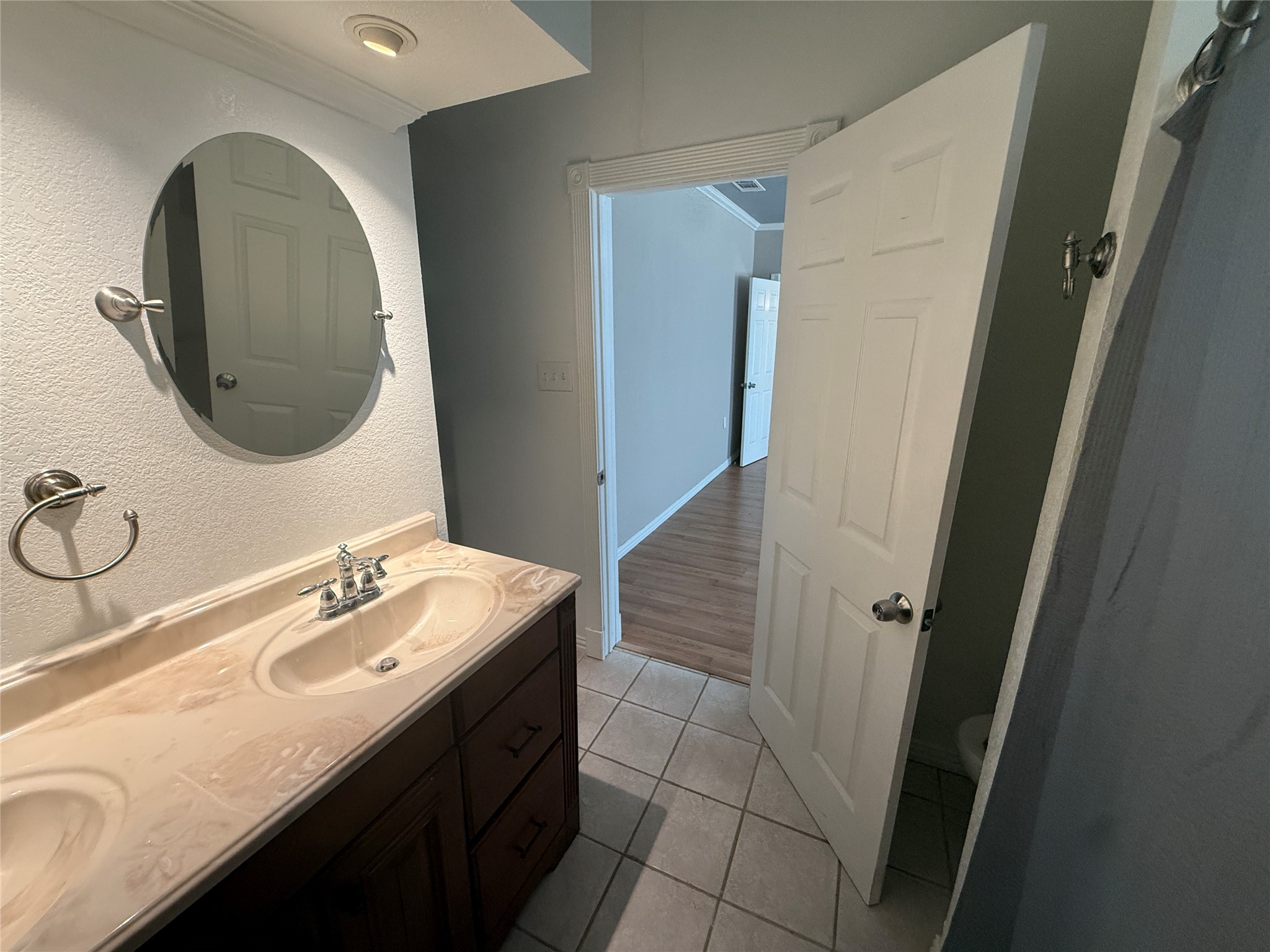 1916 Grainger Street