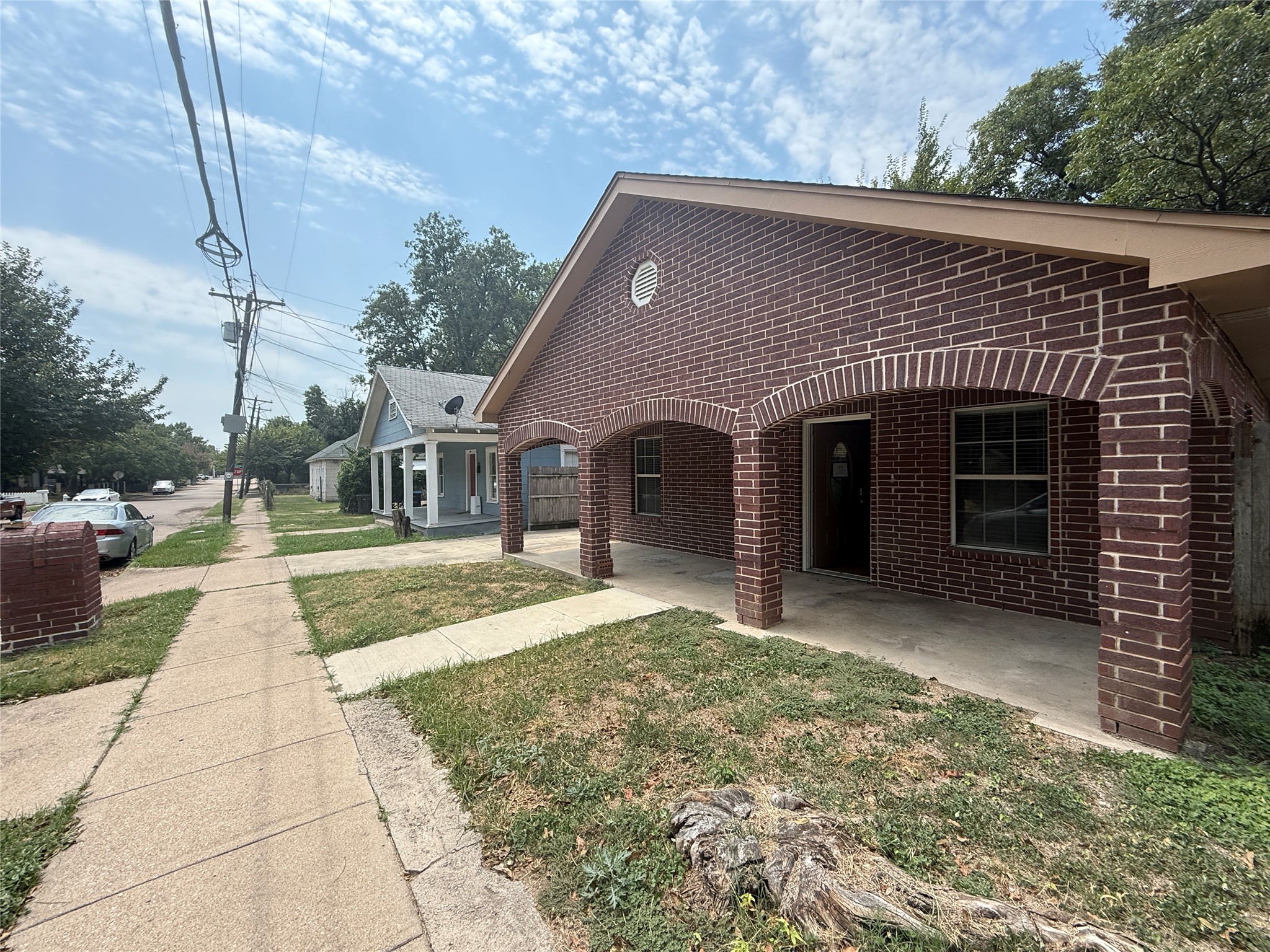 1916 Grainger Street