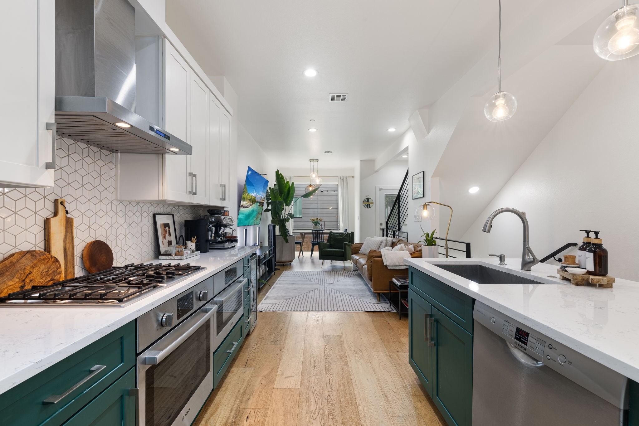 2222 Moser Avenue 103