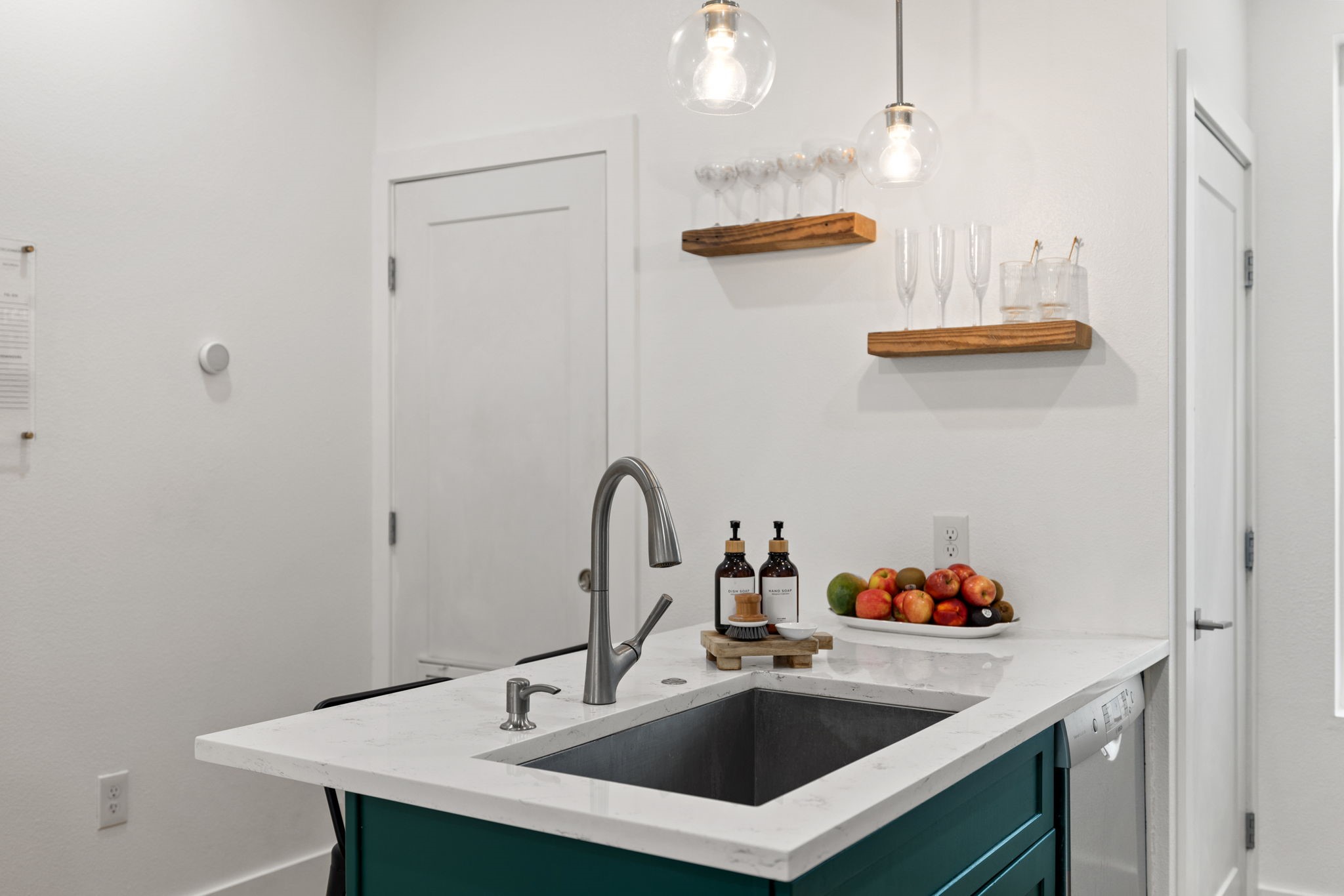 2222 Moser Avenue 103