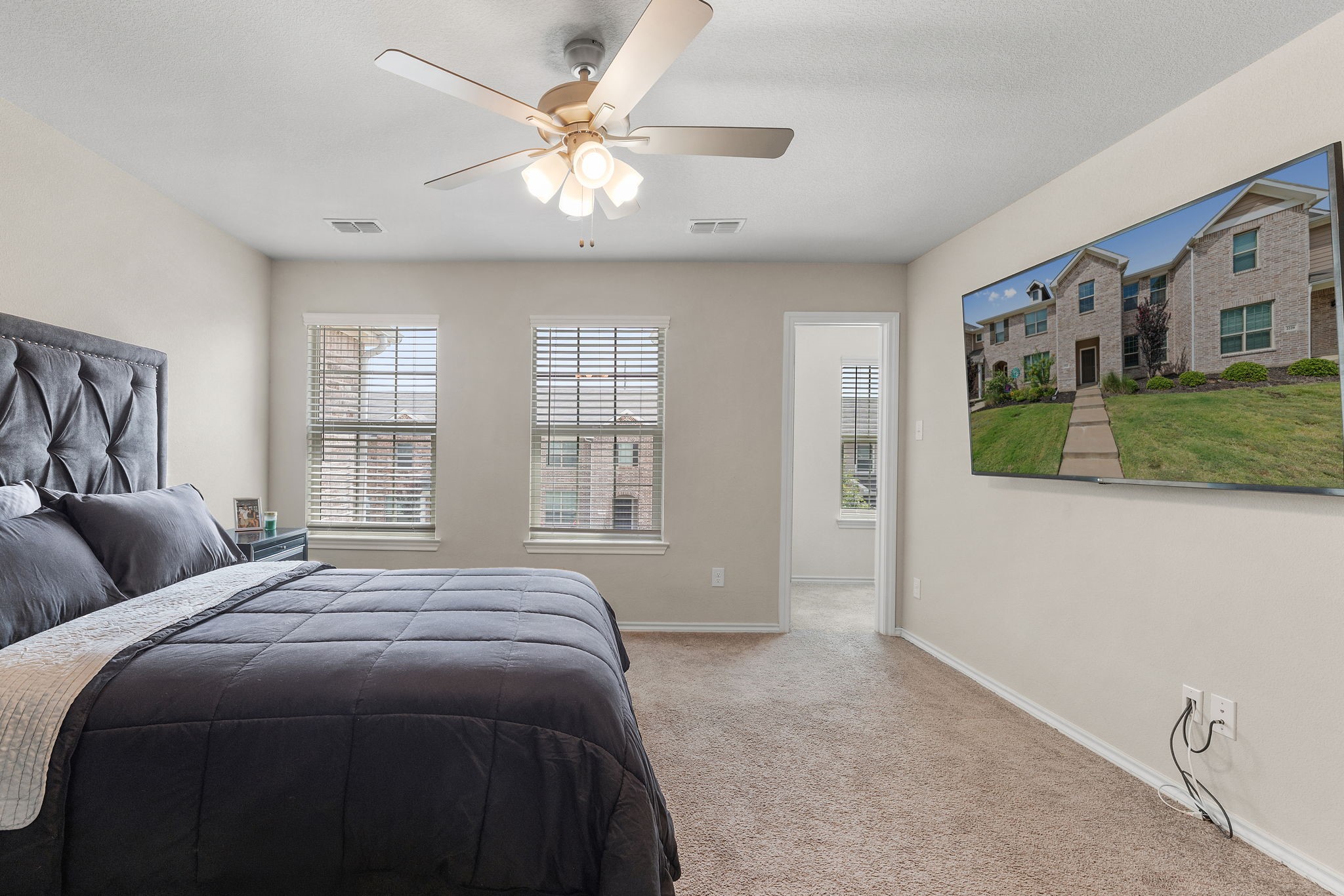 2224 Davenport Drive