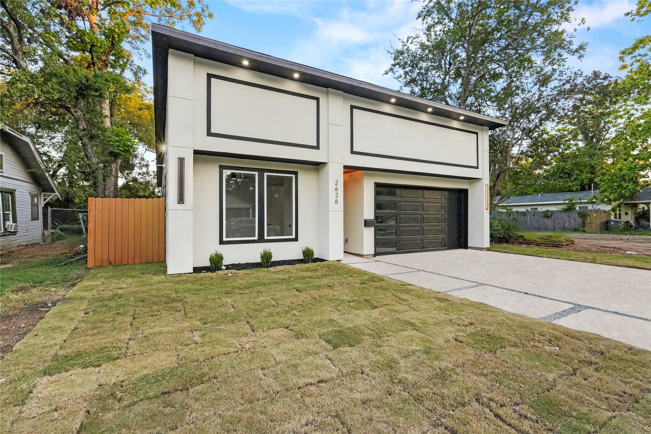 2626 Southland Street