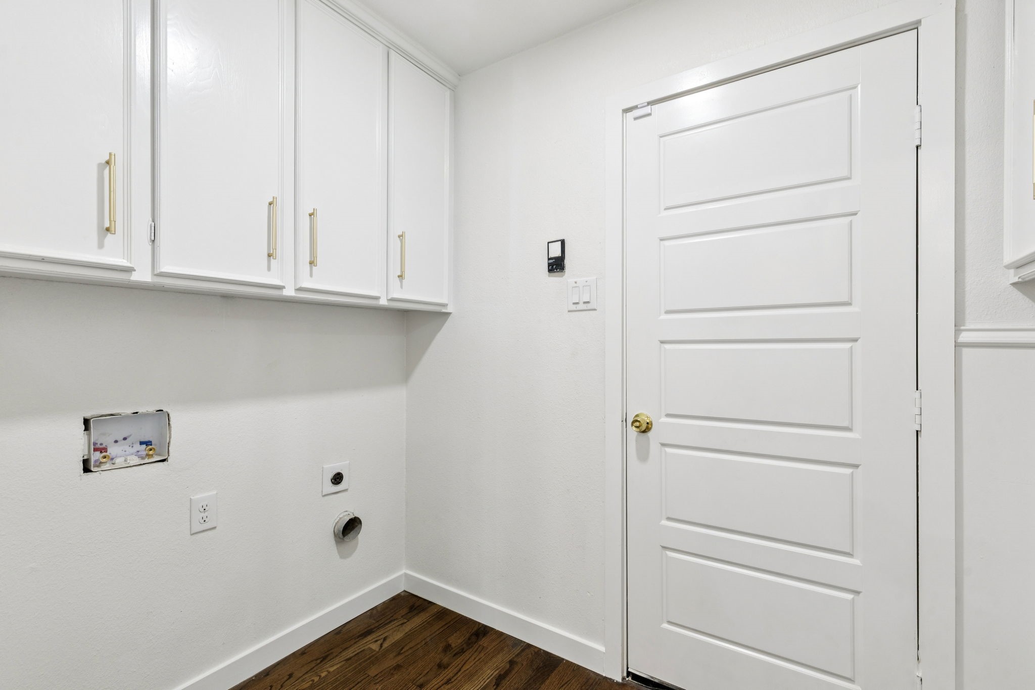 5509 Enchanted Lane