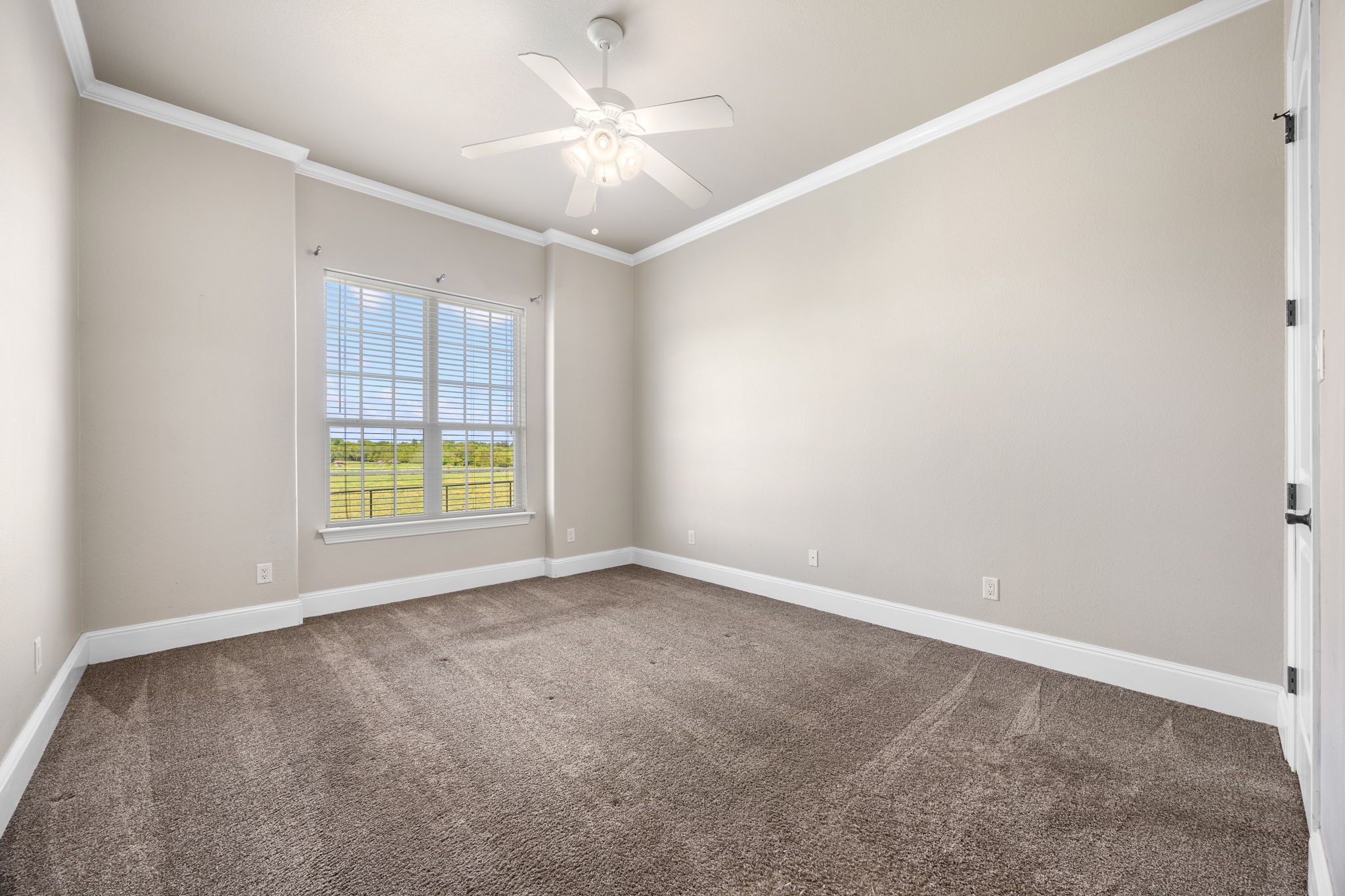 3813 County Road 2212