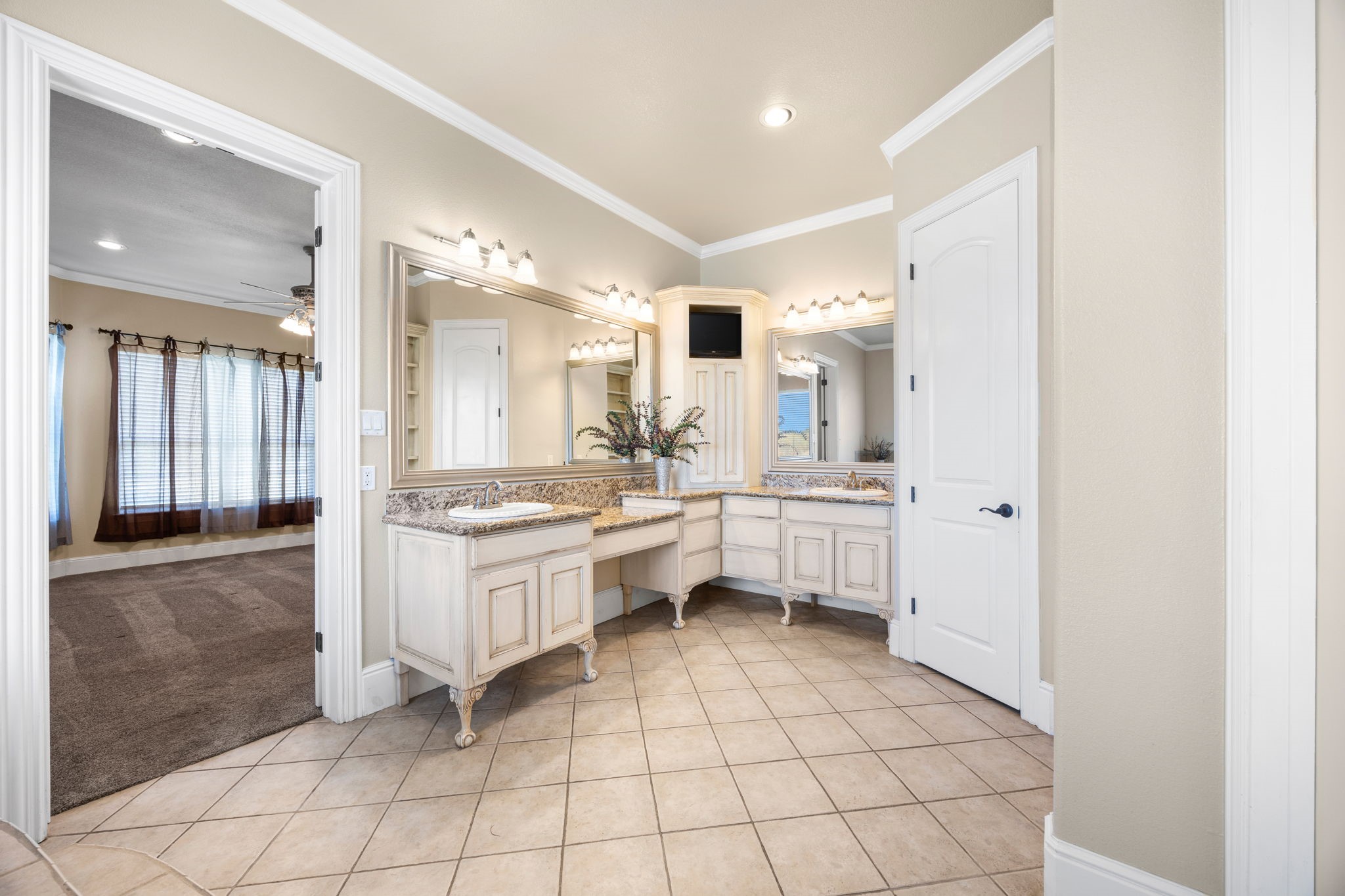 3813 County Road 2212