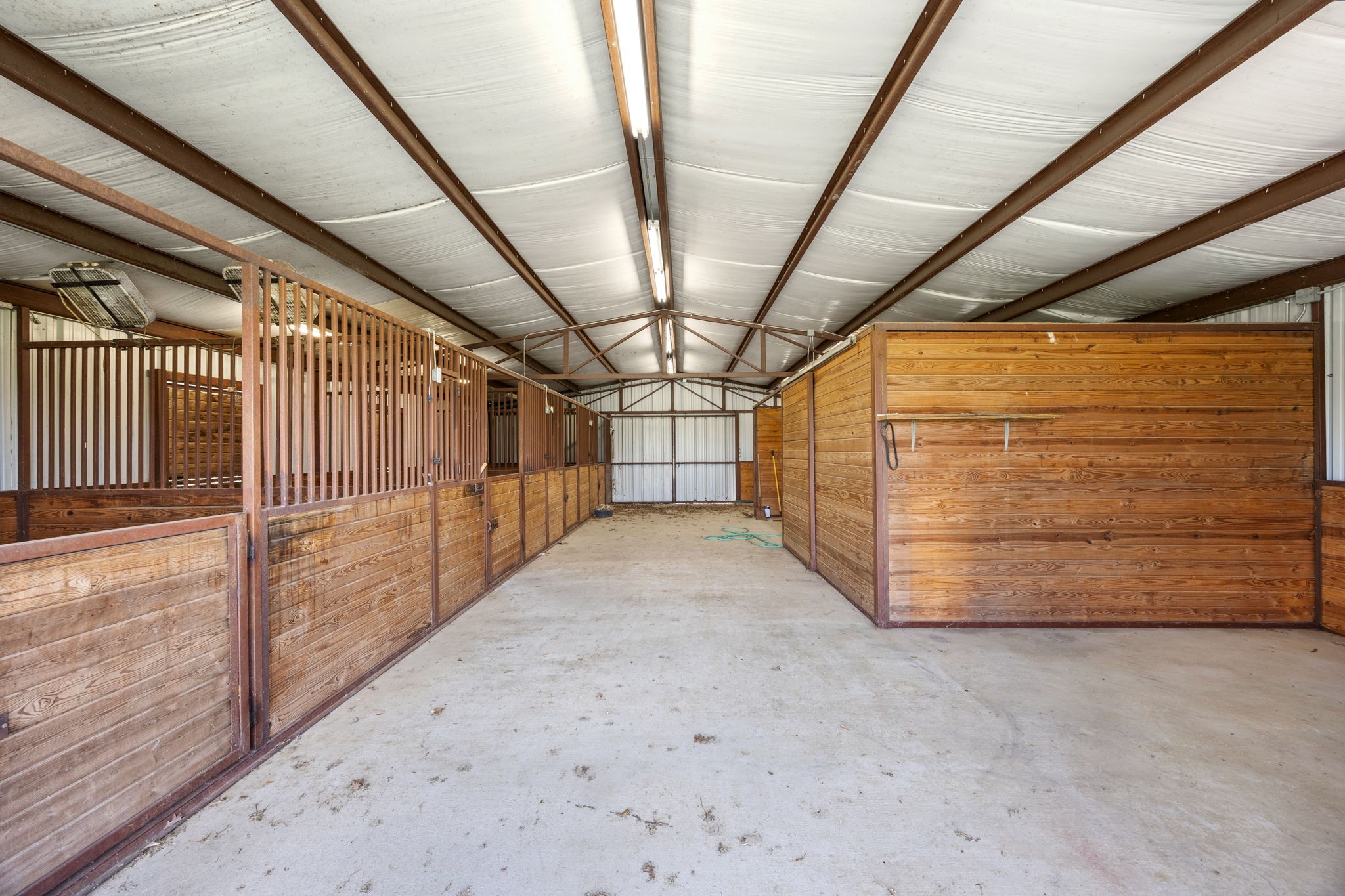 3813 County Road 2212