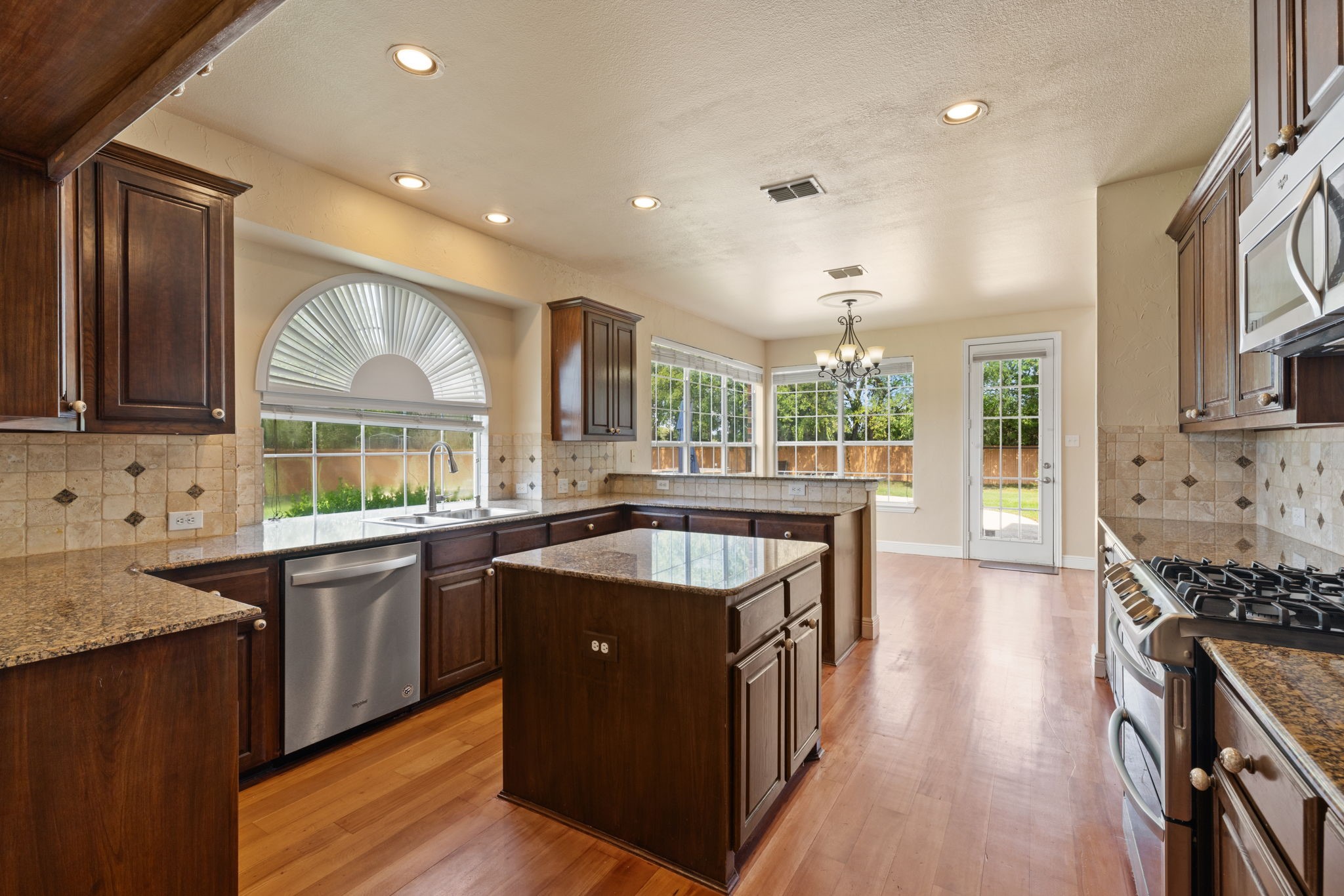 2011 Teasbend Lane