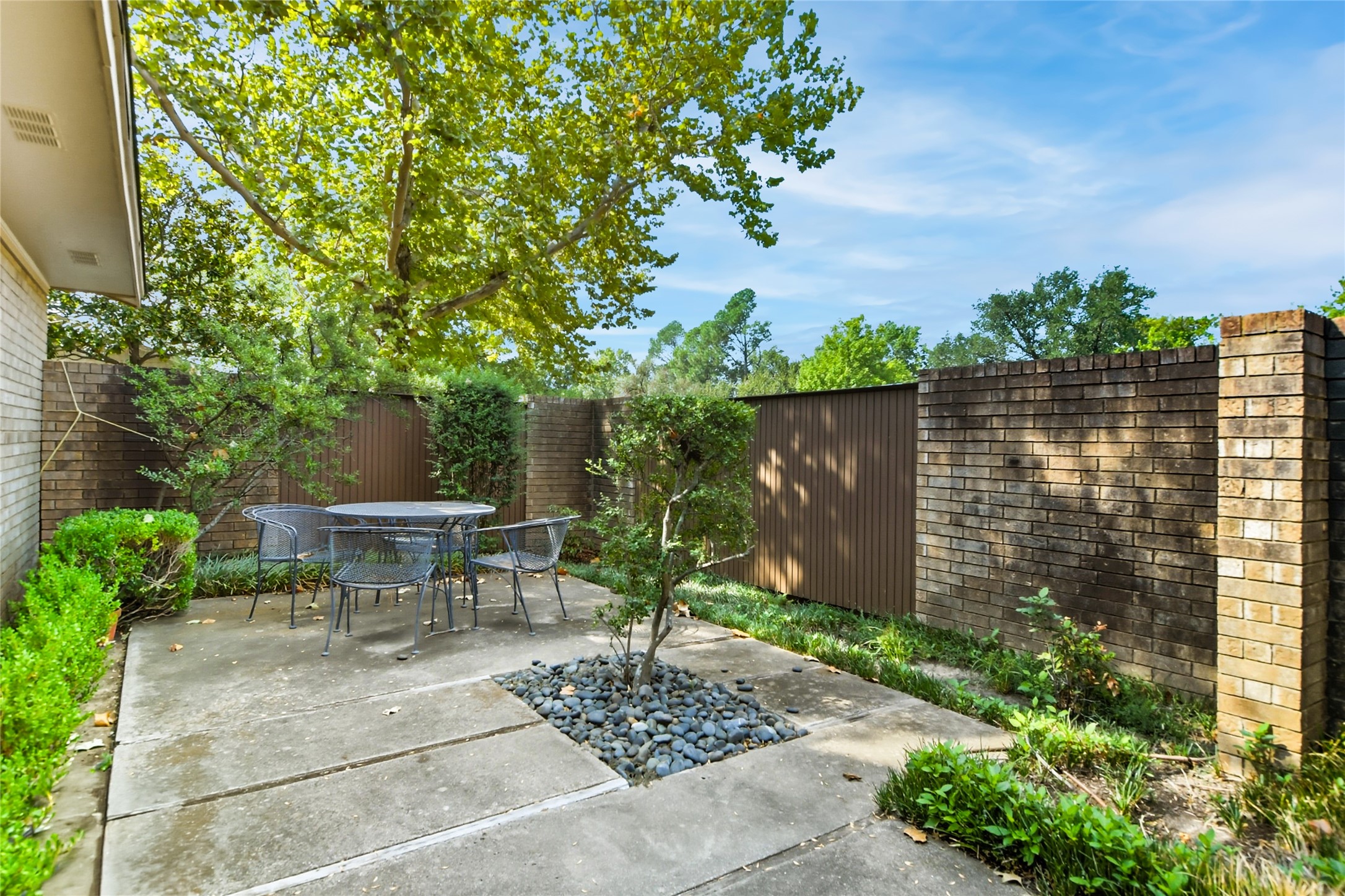 414 Willow Way