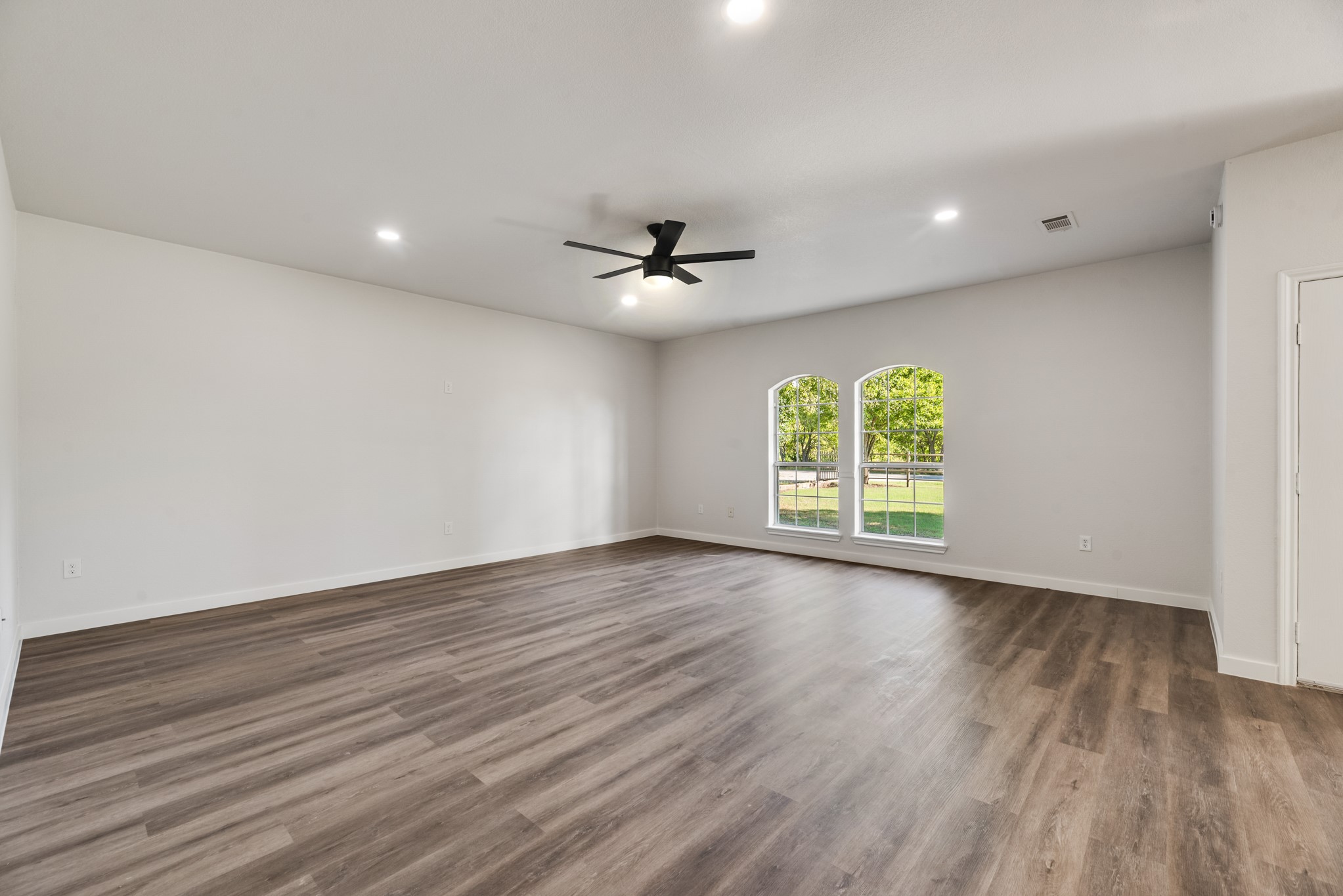 9566 Plainview Road